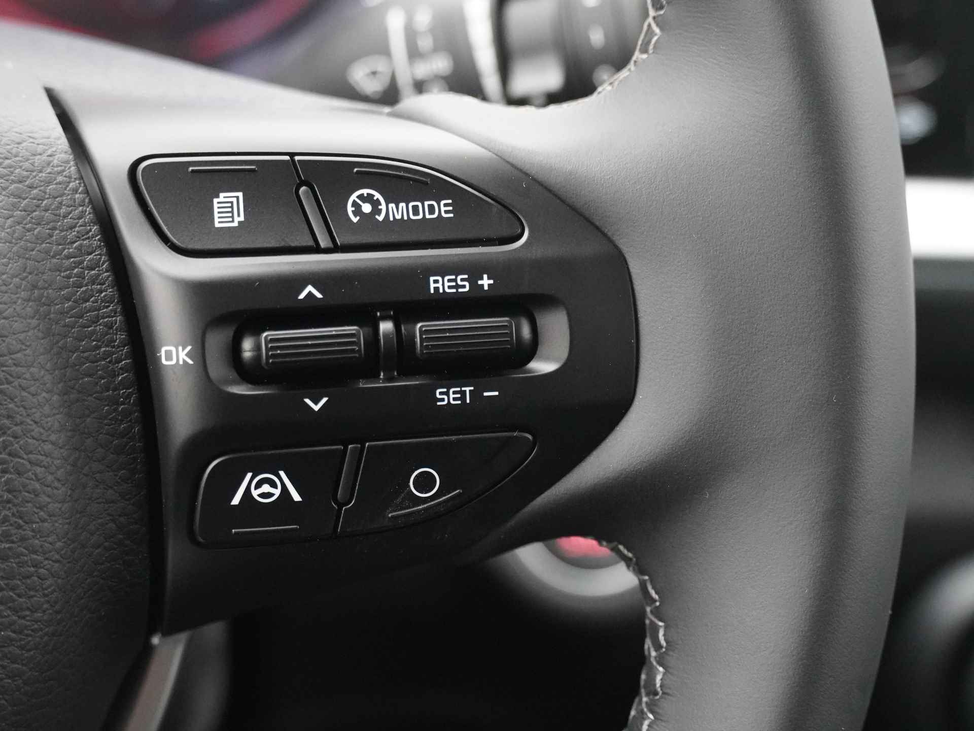 Kia Stonic 1.0 T-GDi MHEV DynamicPlusLine - Navigatie - Led Koplampen - Apple CarPlay/Android Auto - Cruise Control - Fabrieksgarantie tot 2031 - 29/48