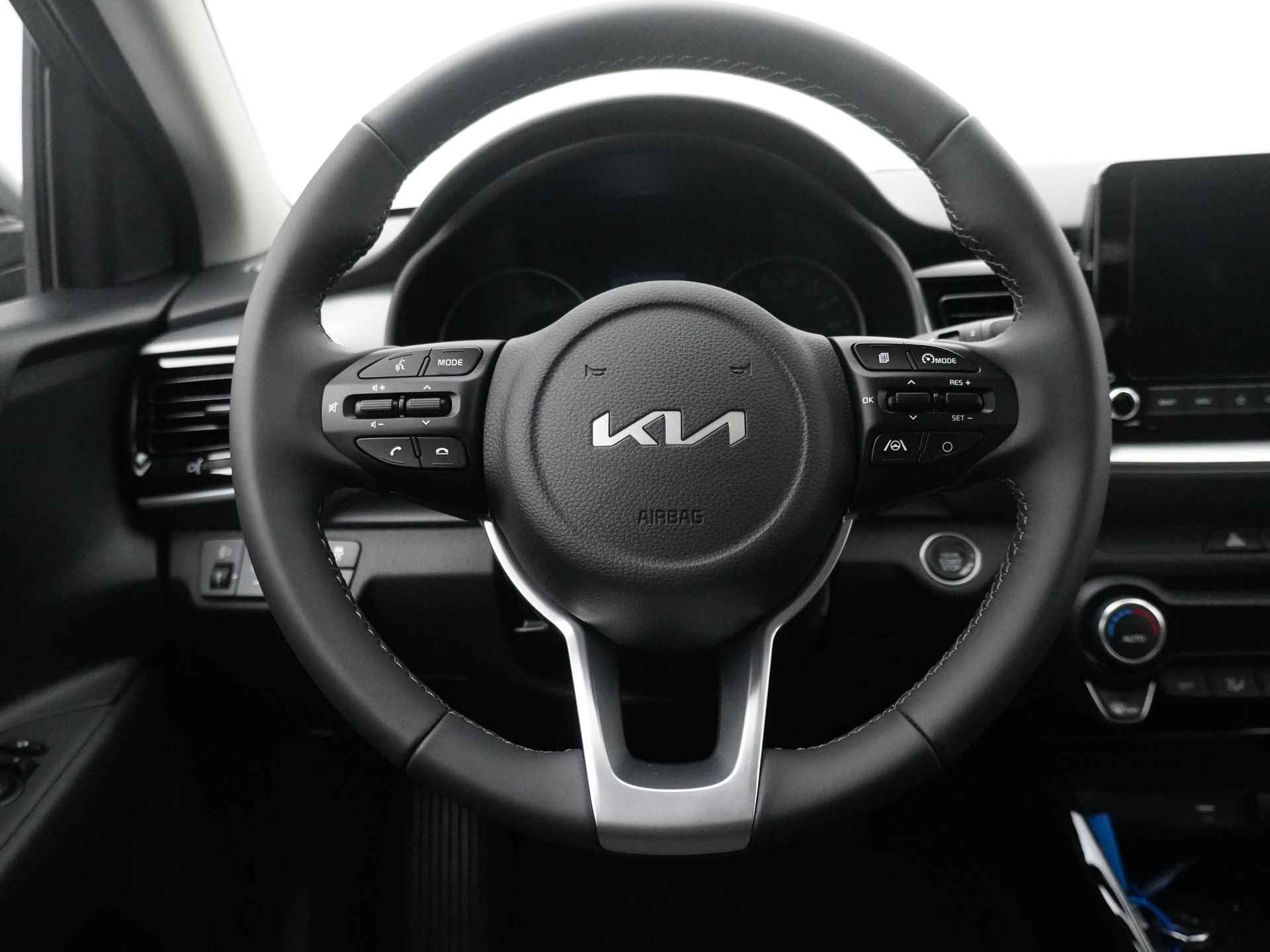 Kia Stonic 1.0 T-GDi MHEV DynamicPlusLine - Navigatie - Led Koplampen - Apple CarPlay/Android Auto - Cruise Control - Fabrieksgarantie tot 2031 - 39/48