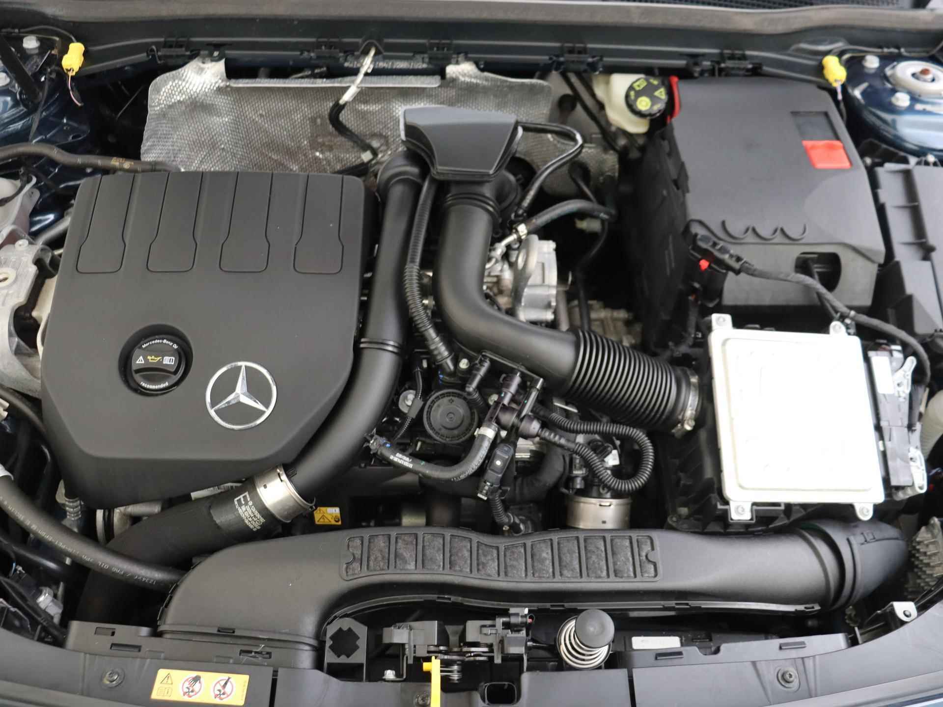 Mercedes-Benz A-klasse 180 Business Solution AMG - 6/34