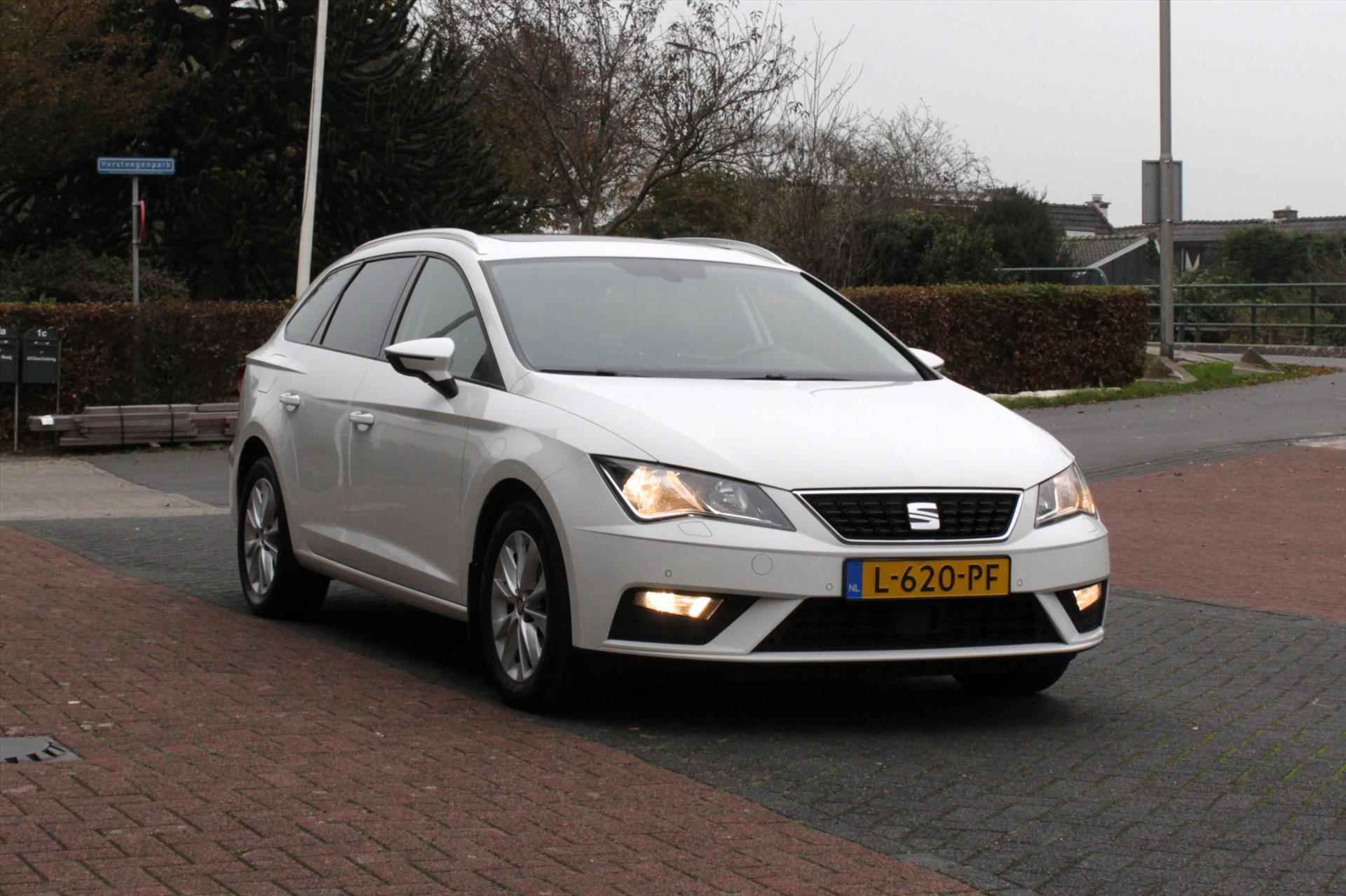 SEAT Leon Sportstourer 1.0 EcoTSI 115PK Style Business Intense | Panoramadak - 7/36