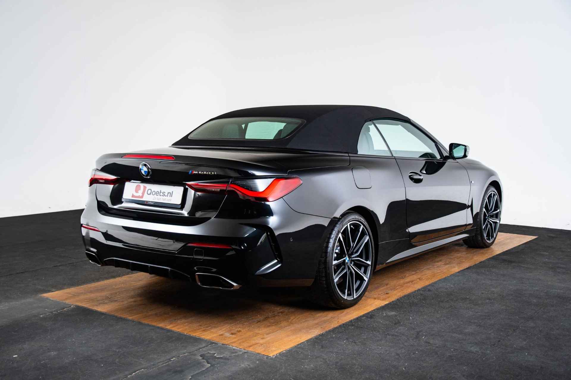 BMW 4-serie Cabrio M440i xDrive Driving/Parking Assistant Professional - Harman Kardon - Comfort Access - Stoelverwarming - M Sportrem/onderstel/sportdifferentieel - Laser - Air collar - 2/80