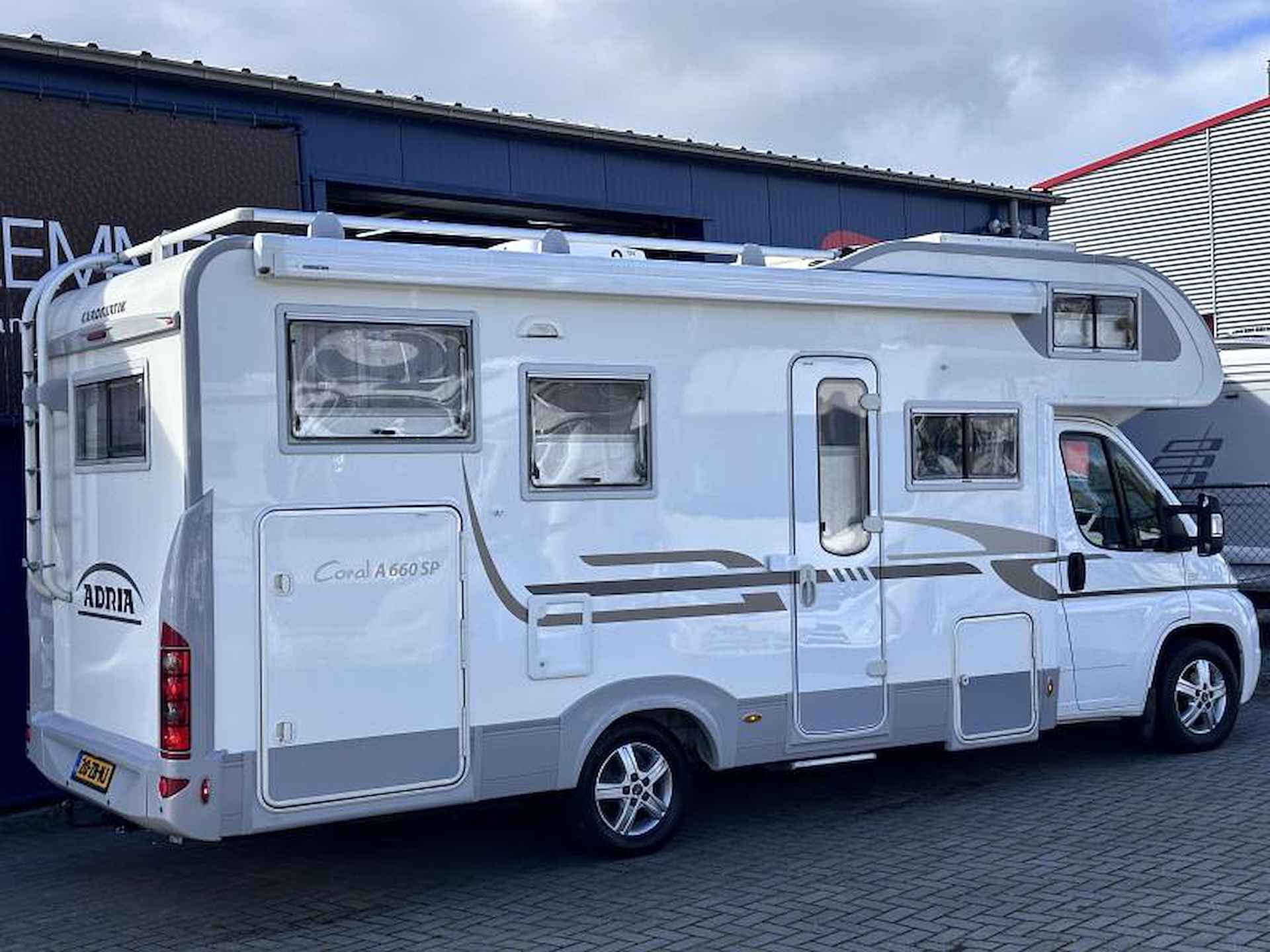 Adria Coral A 660 SP ruime alkoof camper - 4/21