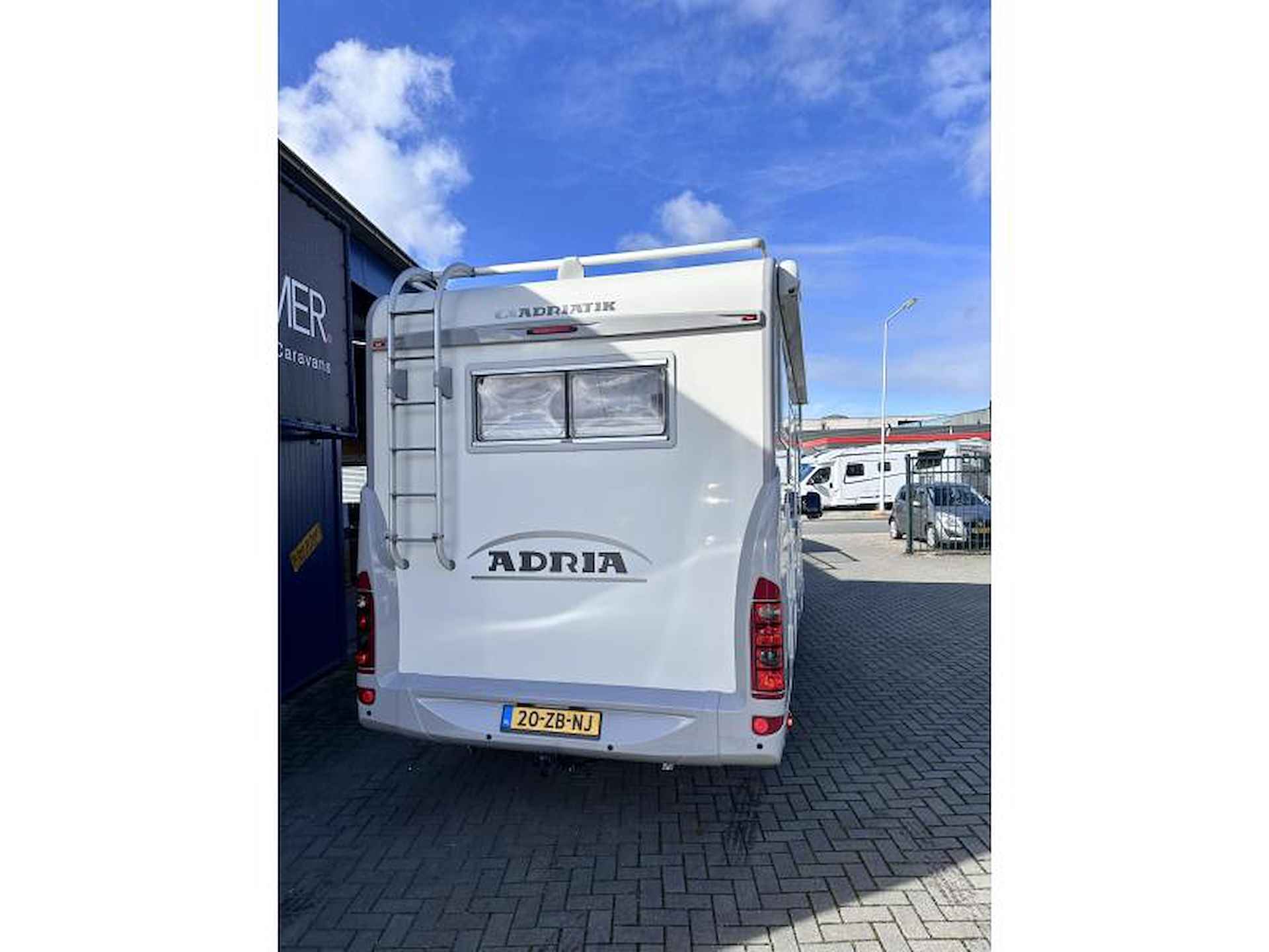 Adria Coral A 660 SP ruime alkoof camper - 7/21