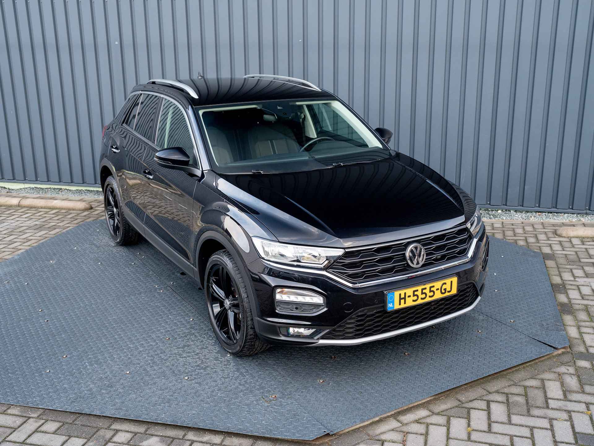 Volkswagen T-Roc 1.5 TSI 150Pk DSG Style | 17'' | Adapt. Cruis control | Navi | Apple Carplay | Prijs Rijklaar!! - 34/42