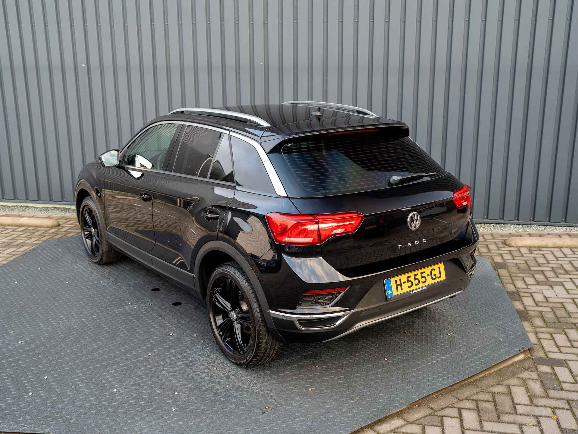 Volkswagen T-Roc 1.5 TSI 150Pk DSG Style | 17'' | Adapt. Cruis control | Navi | Apple Carplay | Prijs Rijklaar!! - 35/42