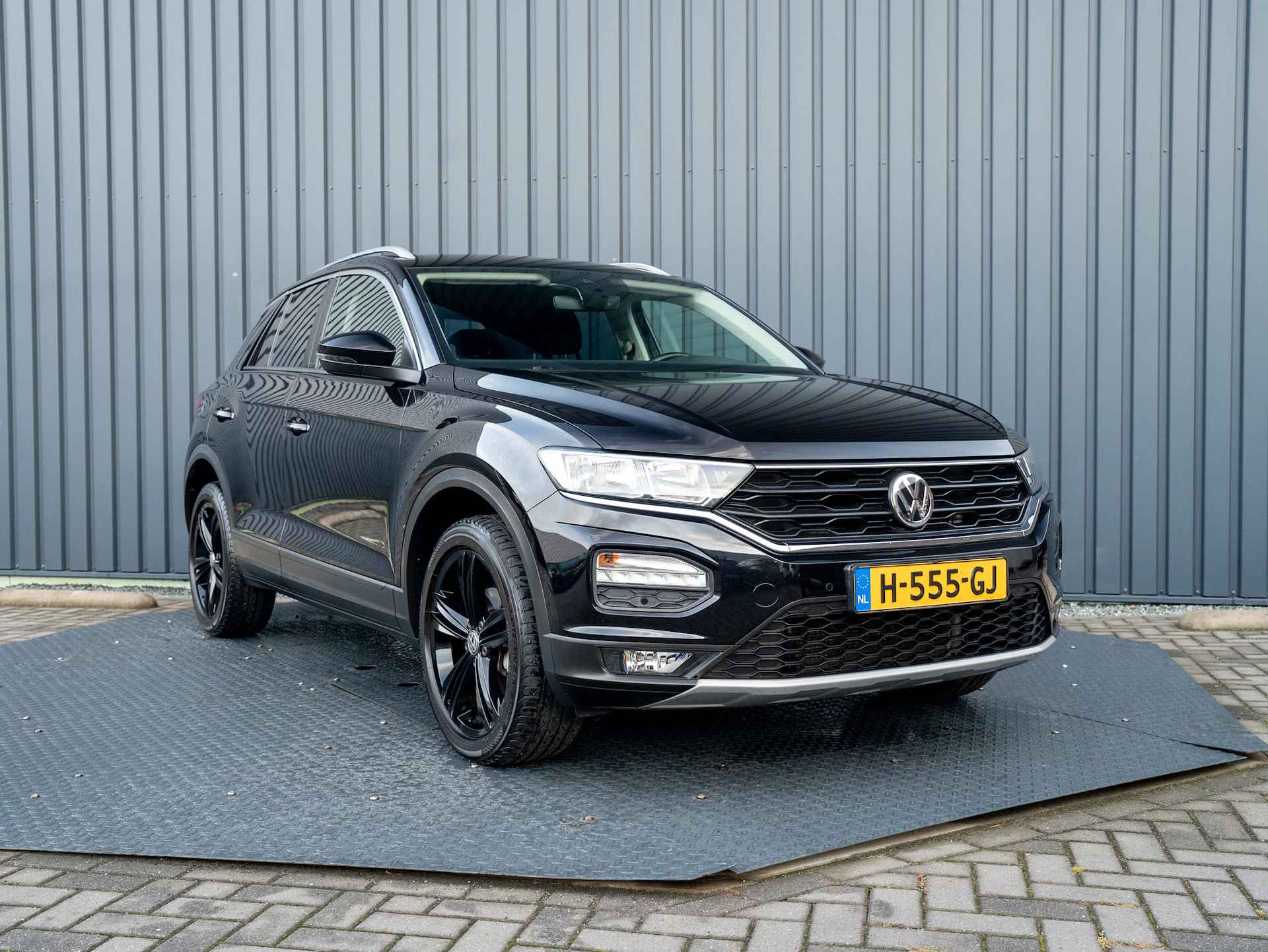 Volkswagen T-Roc 1.5 TSI 150Pk DSG Style | 17'' | Adapt. Cruis control | Navi | Apple Carplay | Prijs Rijklaar!! - 40/42