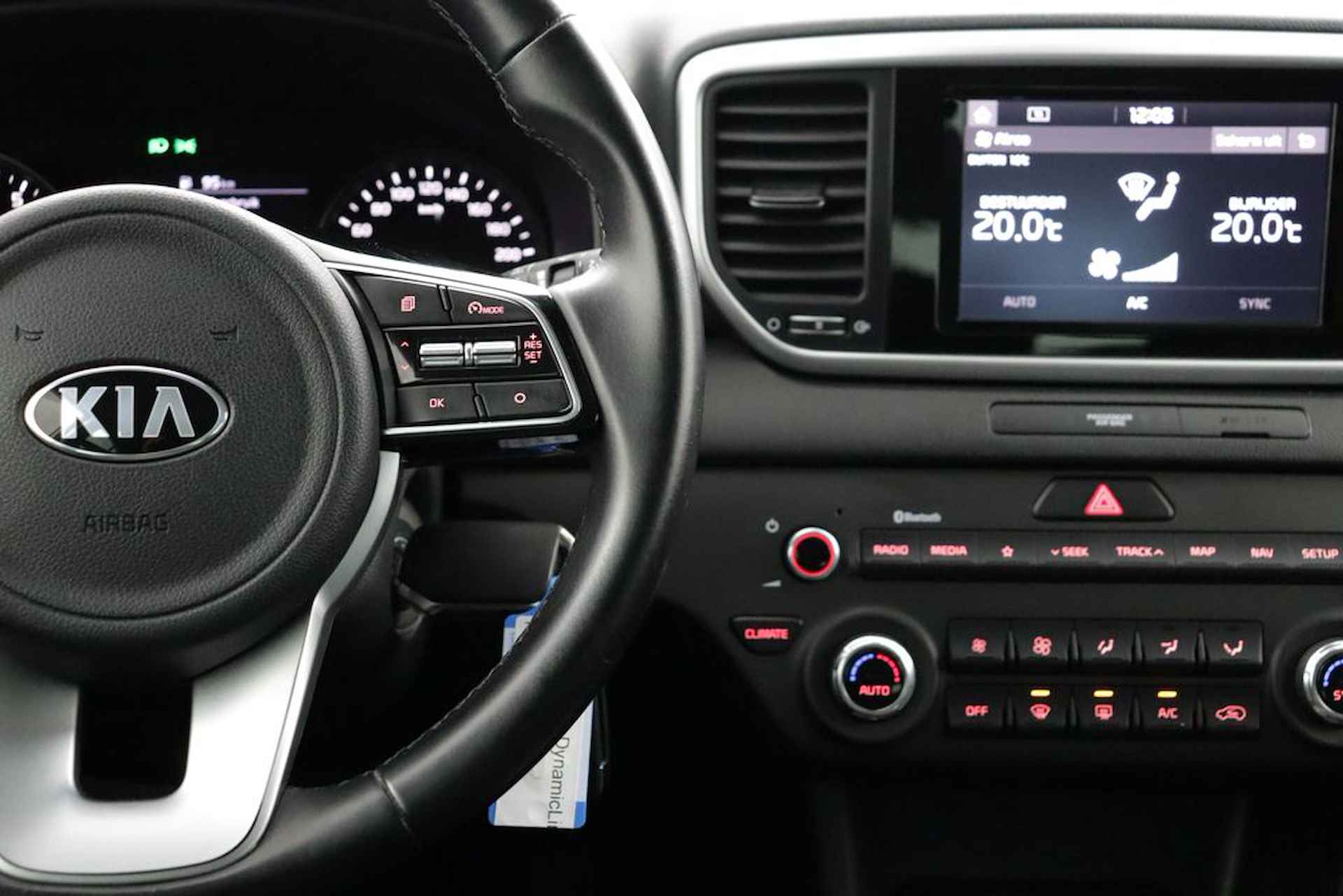 Kia Sportage 1.6 GDI DynamicLine - Navigatie - Trekhaak - Cruise Control - Apple CarPlay / Android Auto - Fabrieksgarantie tot 01-2028 - 24/48