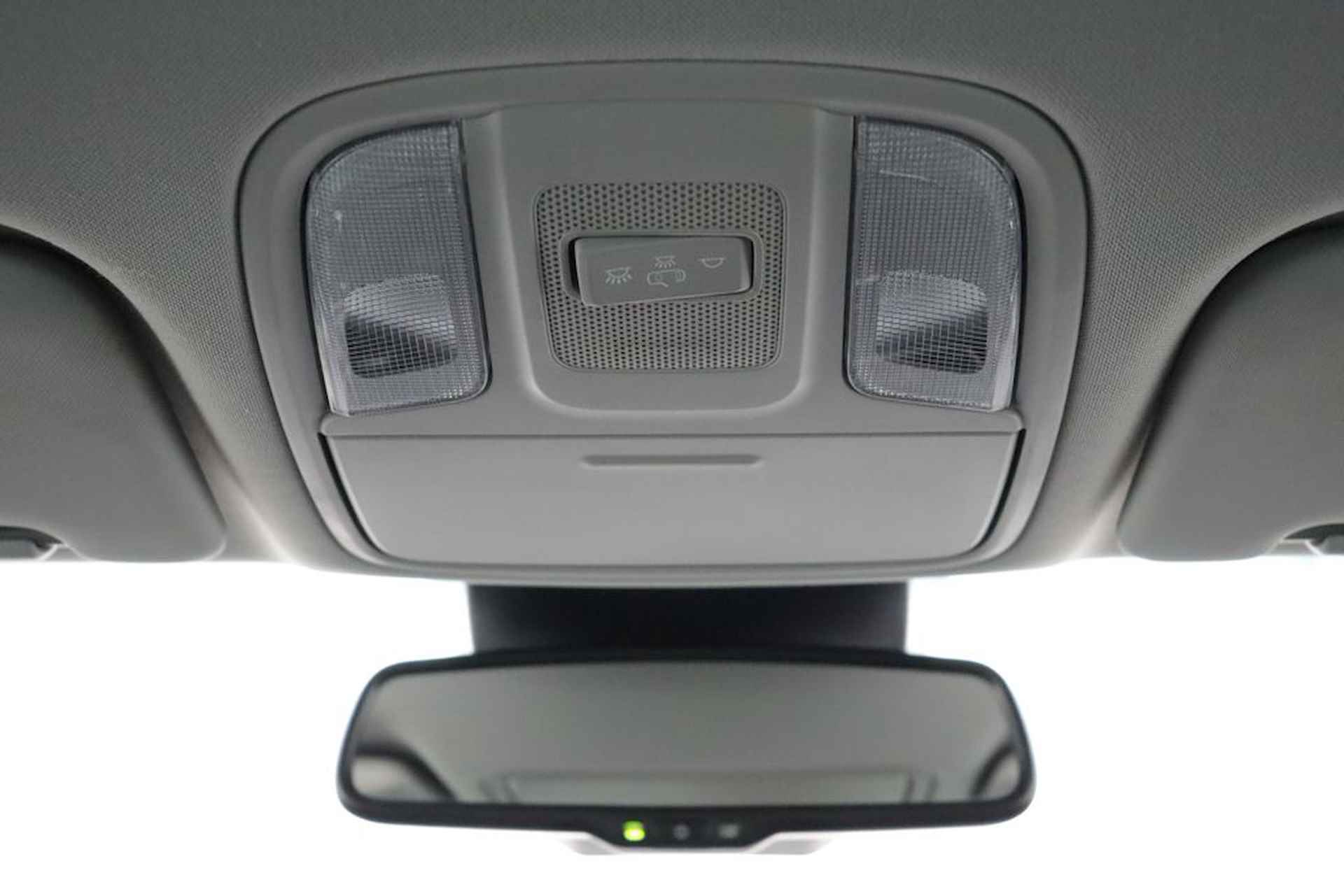 Kia Sportage 1.6 GDI DynamicLine - Navigatie - Trekhaak - Cruise Control - Apple CarPlay / Android Auto - Fabrieksgarantie tot 01-2028 - 37/48