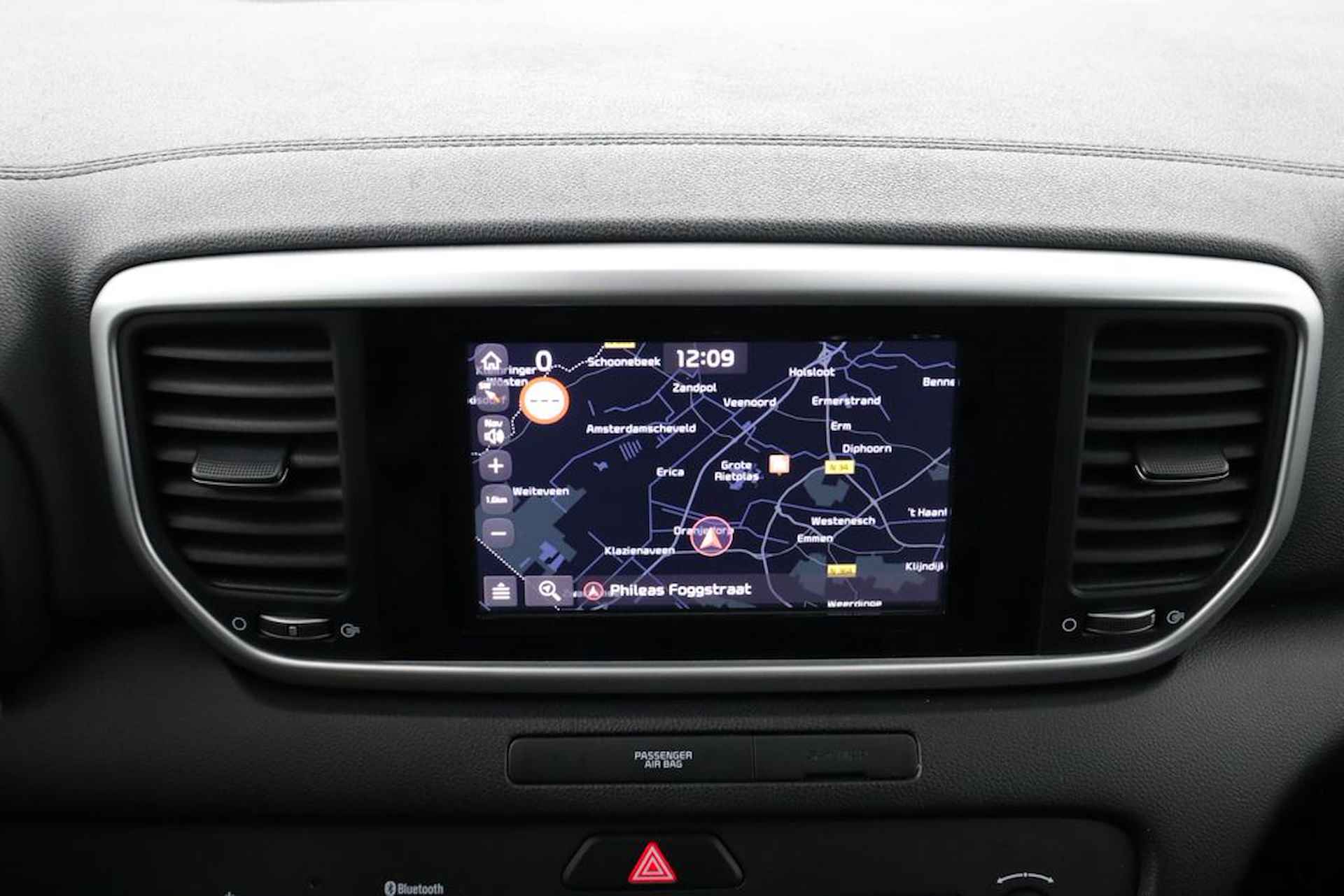 Kia Sportage 1.6 GDI DynamicLine - Navigatie - Trekhaak - Cruise Control - Apple CarPlay / Android Auto - Fabrieksgarantie tot 01-2028 - 40/48