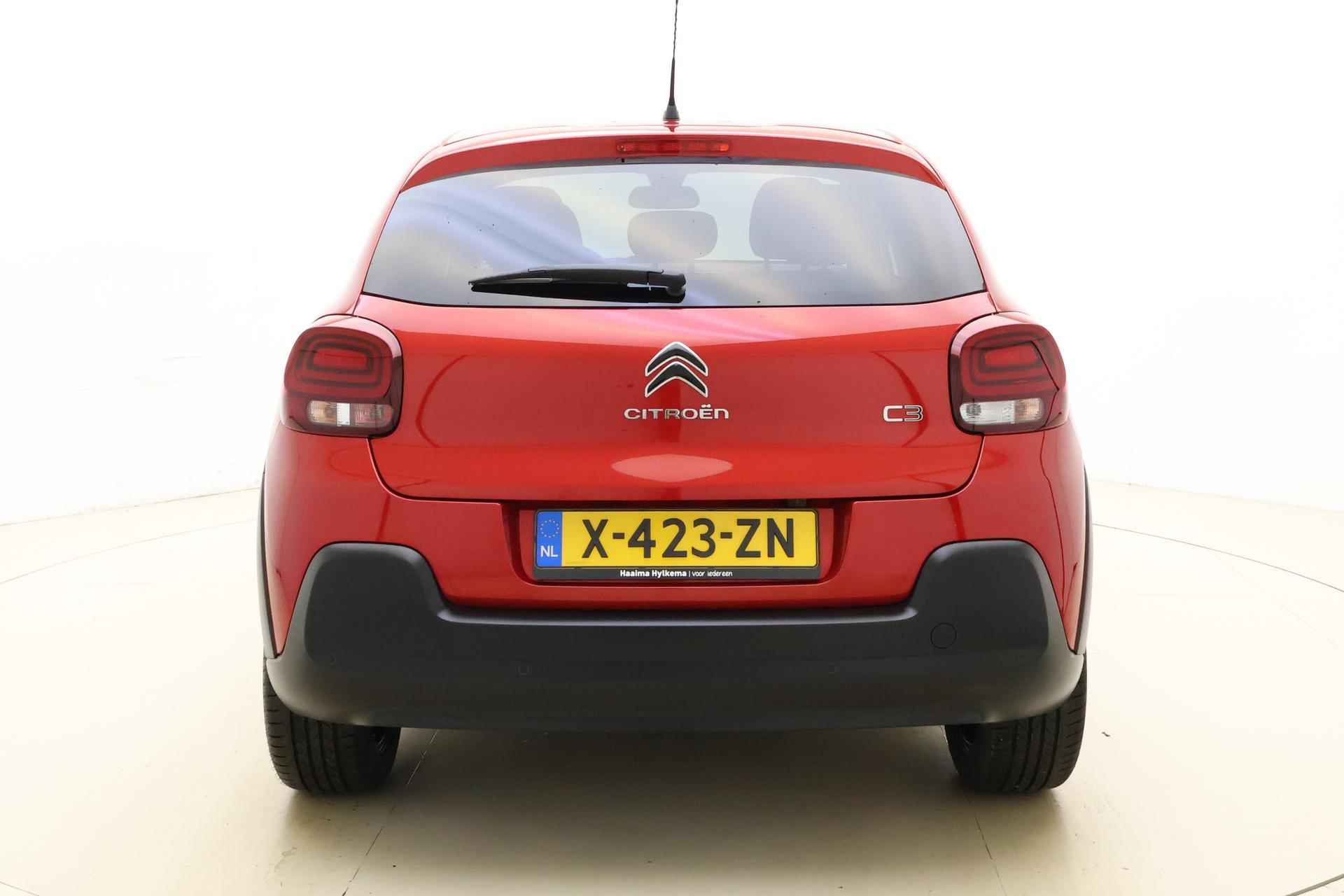 Citroen C3 1.2 PureTech Max | Navigatie | Climate control | Camera | Stoelverwarming | Lichtmetalen velgen | Getint glas | Cruise control - 12/33