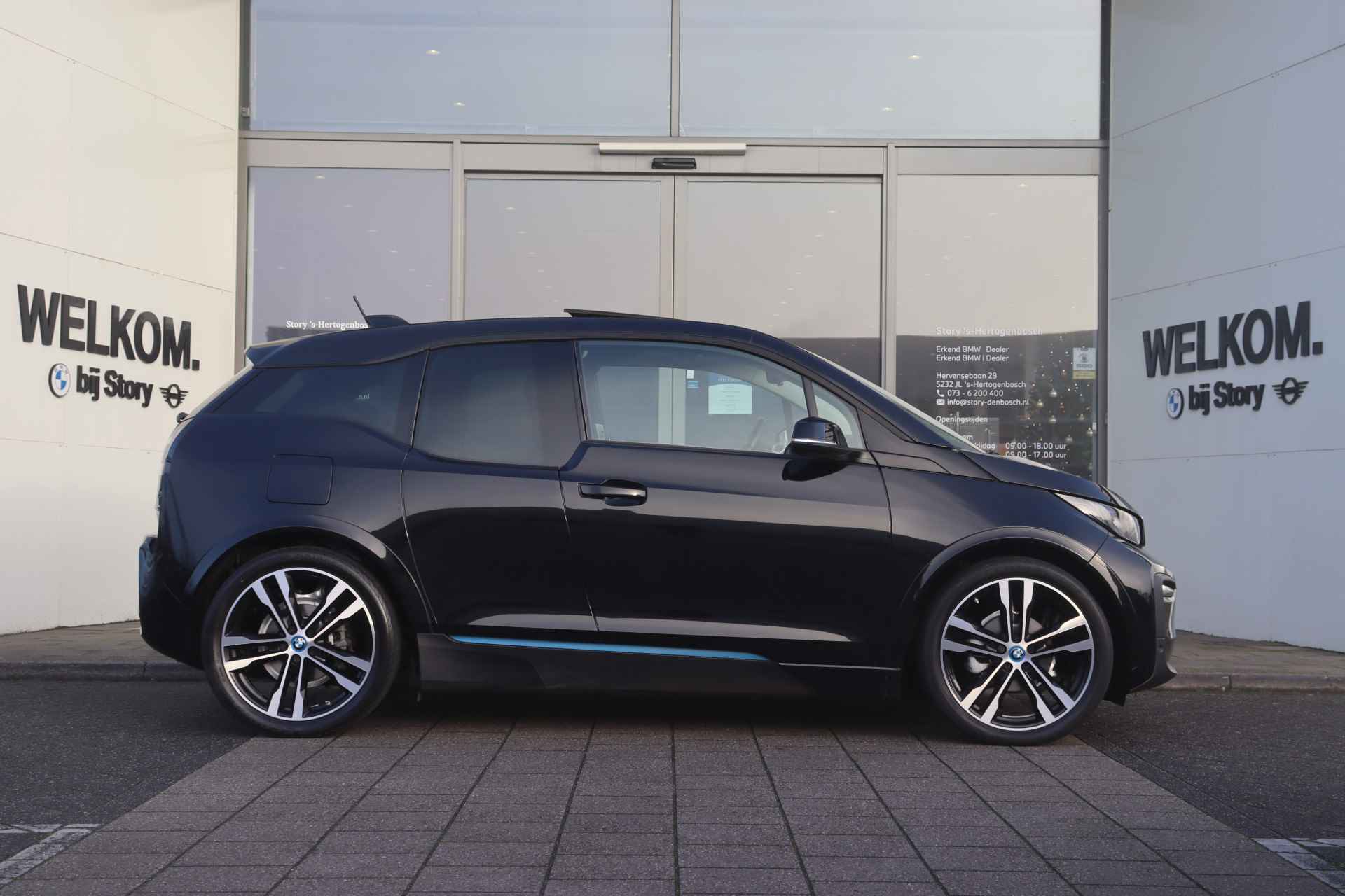 BMW i3 Business / Sportpakket / Schuif-kanteldak / Achteruitrijcamera / Driving Assistant Plus / Navigatie Professional / Harman-Kardon - 12/31