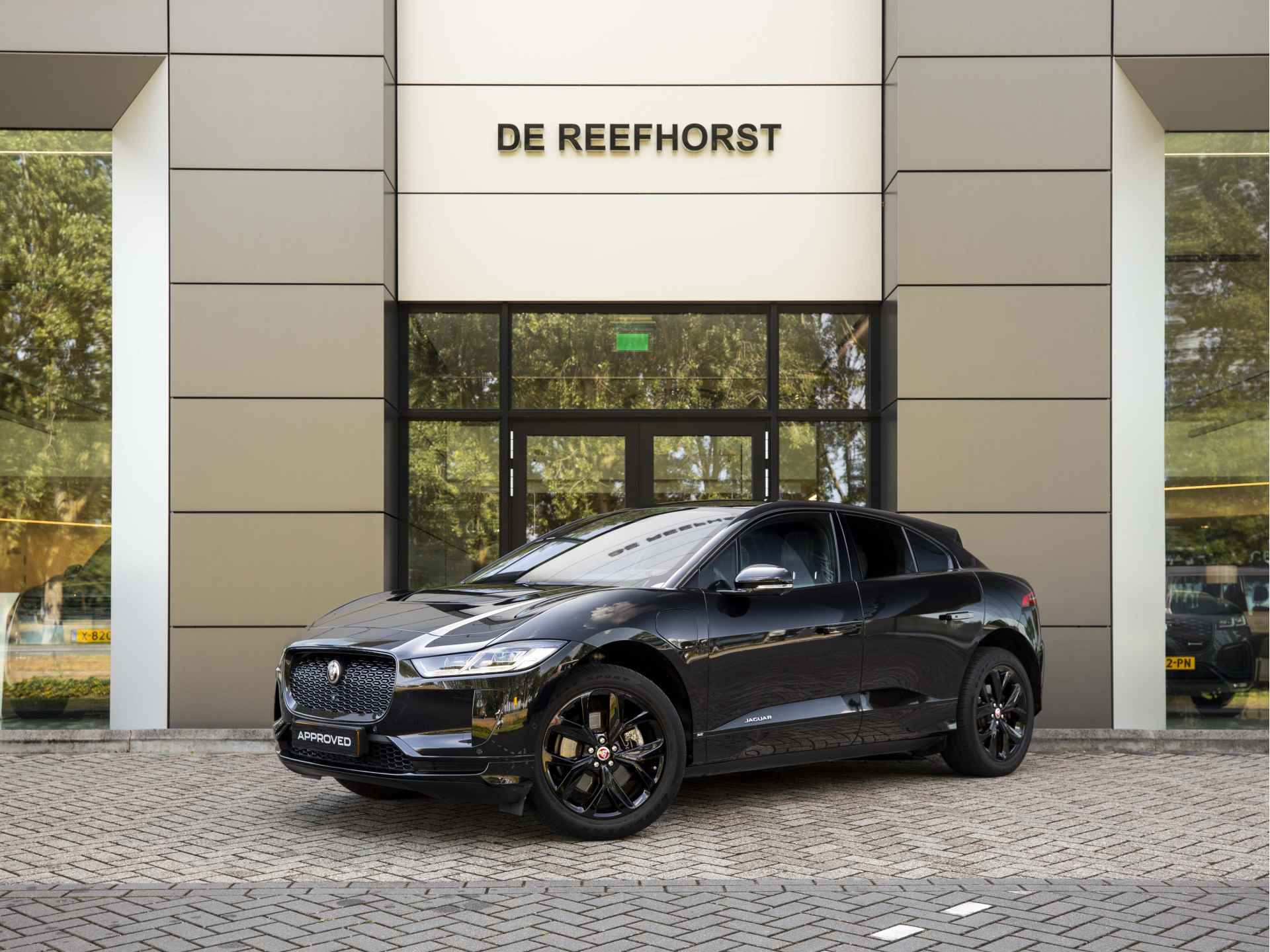 Jaguar I-PACE EV320 SE 90 kWh | 3-fase | Head-Up Display | Panoramadak | - 1/58