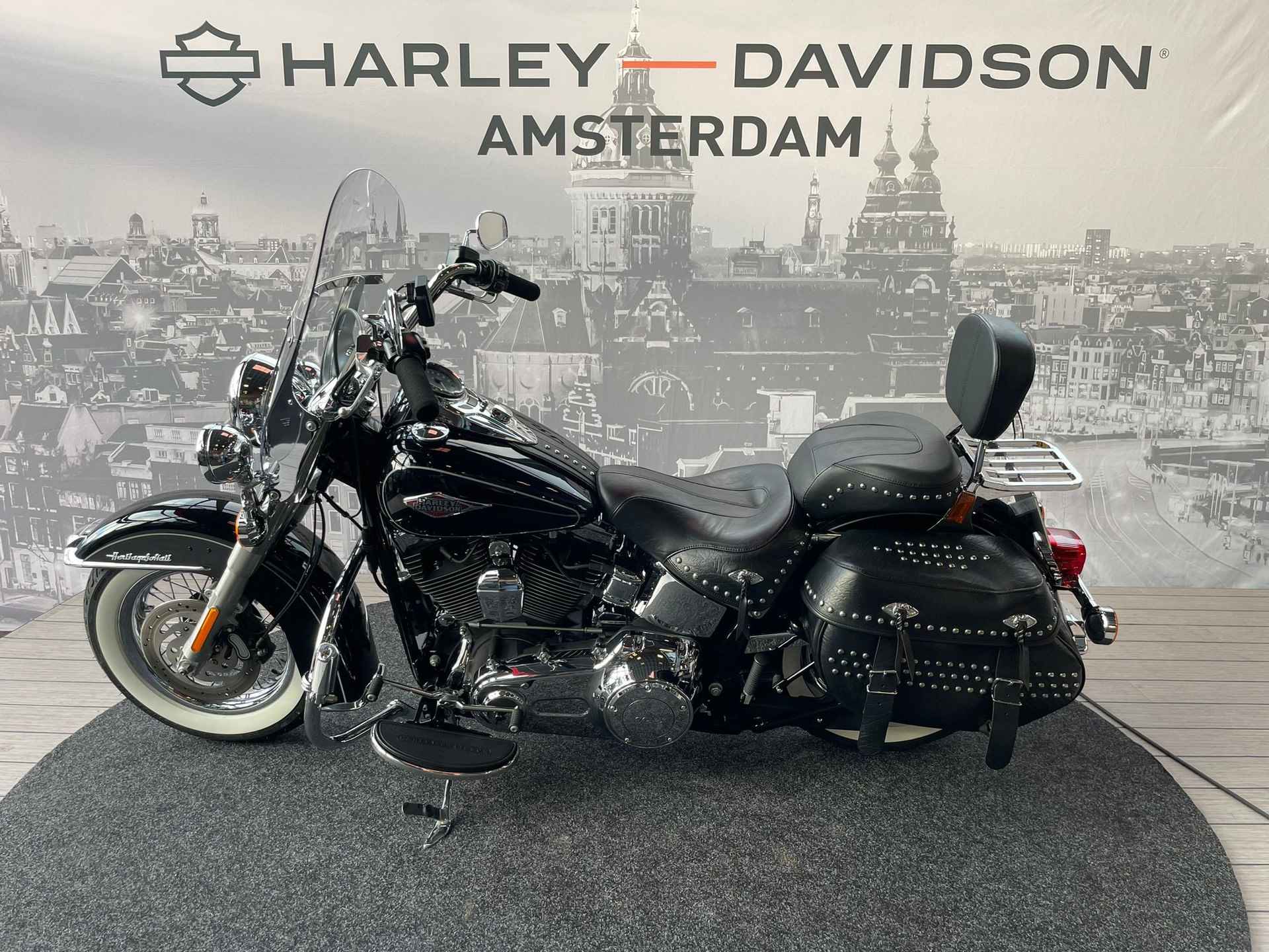 Harley-Davidson FLSTC HERITAGE SOFTAIL CLASSIC - 4/8