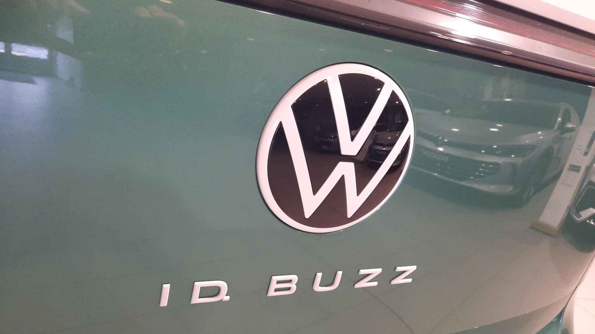 Volkswagen ID. Buzz 1st 77kWh | 20" | Wegkl. trekhaak | IQ light | Two Tone - 29/29