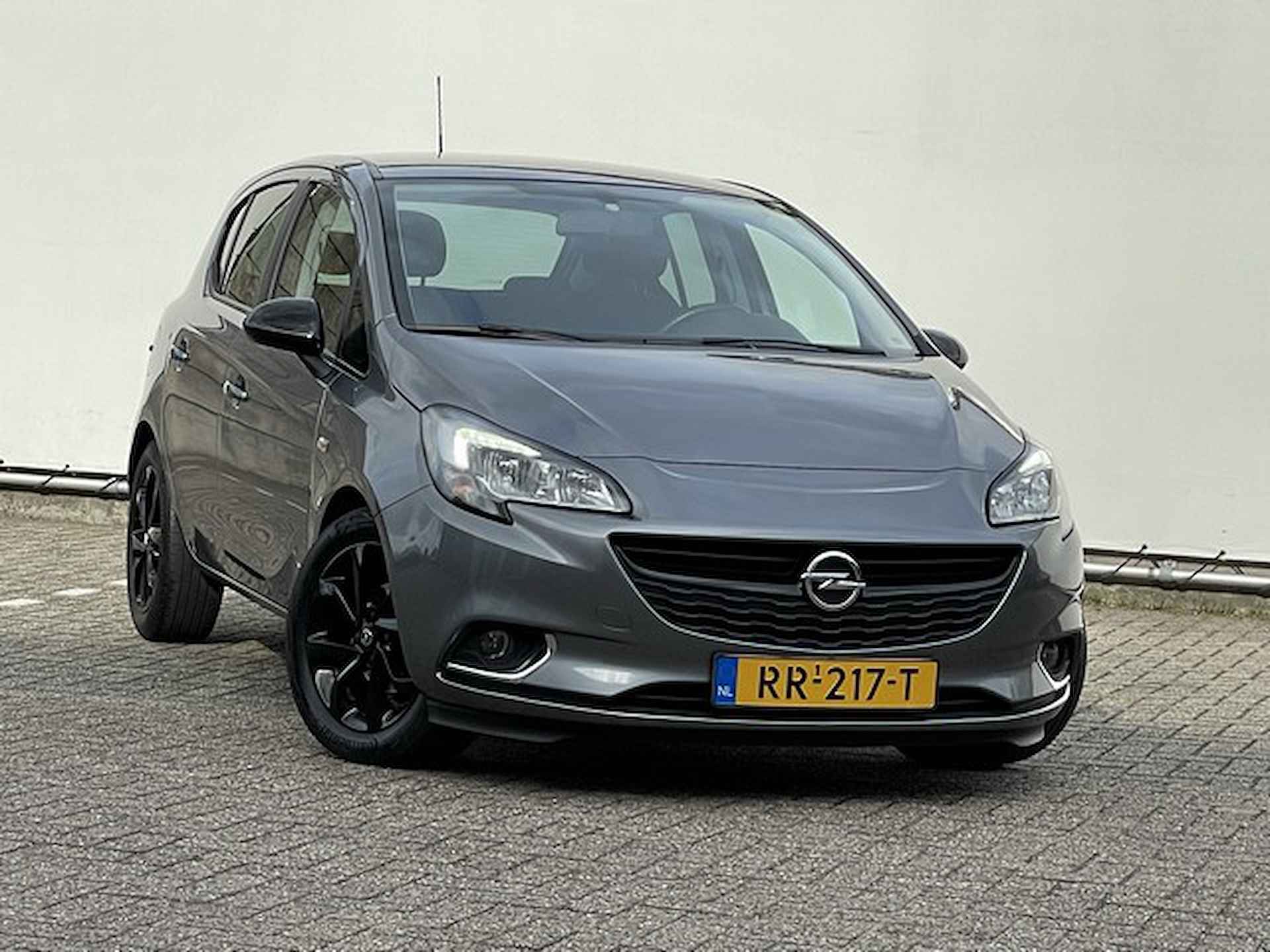 Opel Corsa 1.4 Color Edition met Navigatie via CarPlay, 16inch Velgen, Parkeersensoren - 5/24