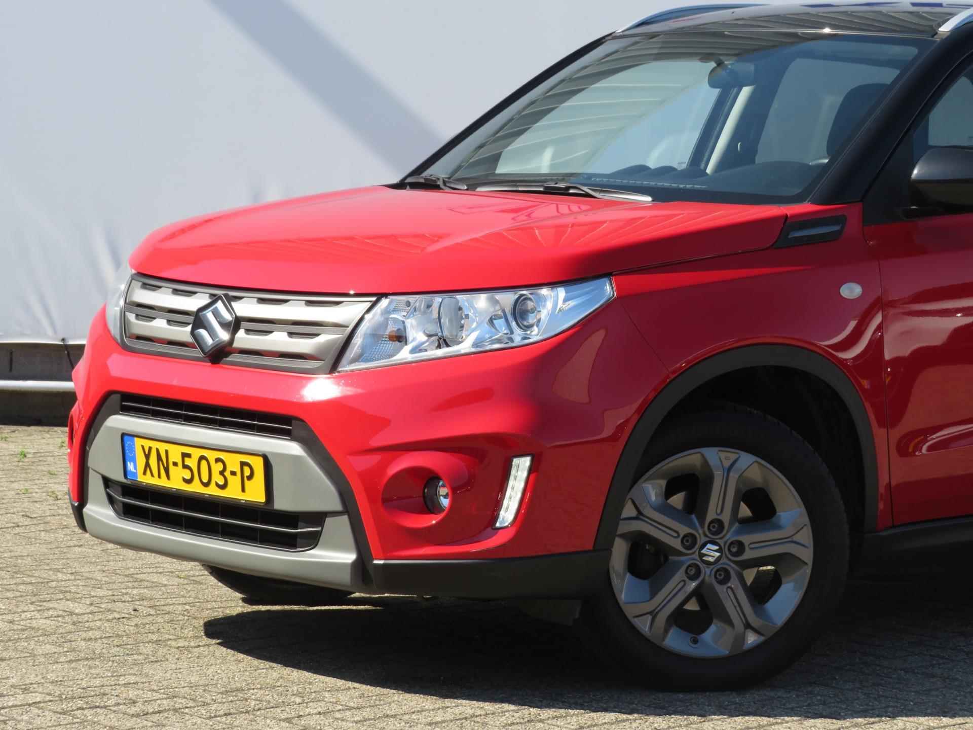 Suzuki Vitara 1.6 Exclusive, Automaat. - 2/30