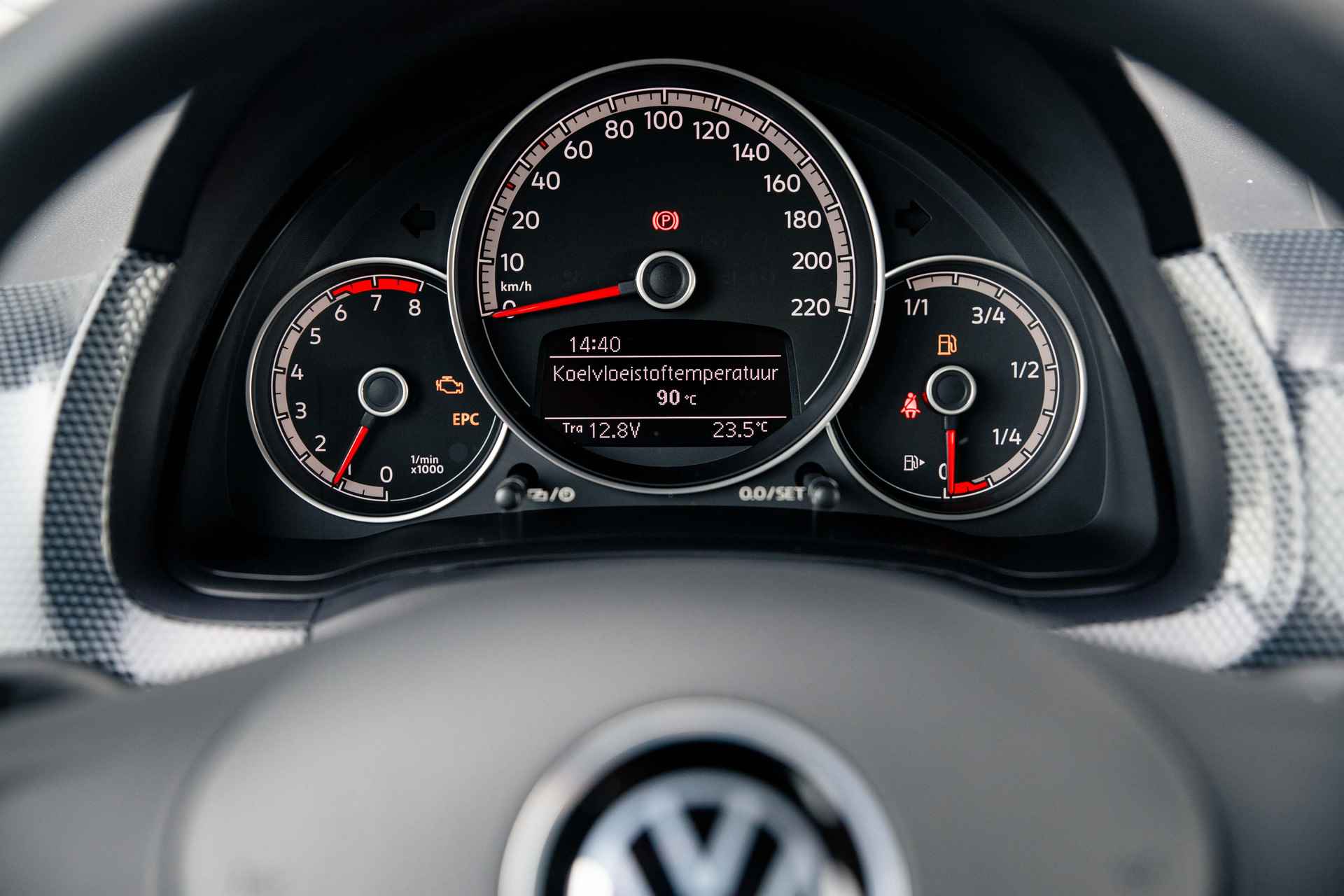 Volkswagen up! 1.0 MPI 65 5MT up! - 10/28