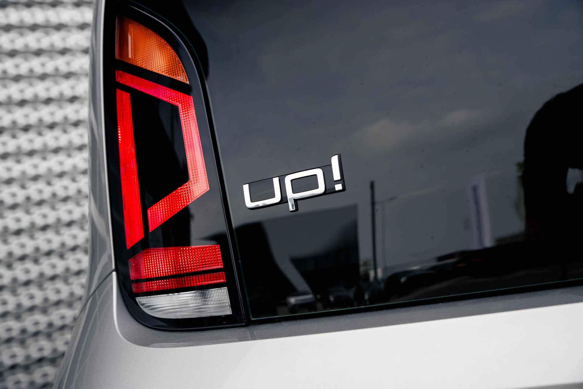 Volkswagen up! 1.0 MPI 65 5MT up! - 28/28