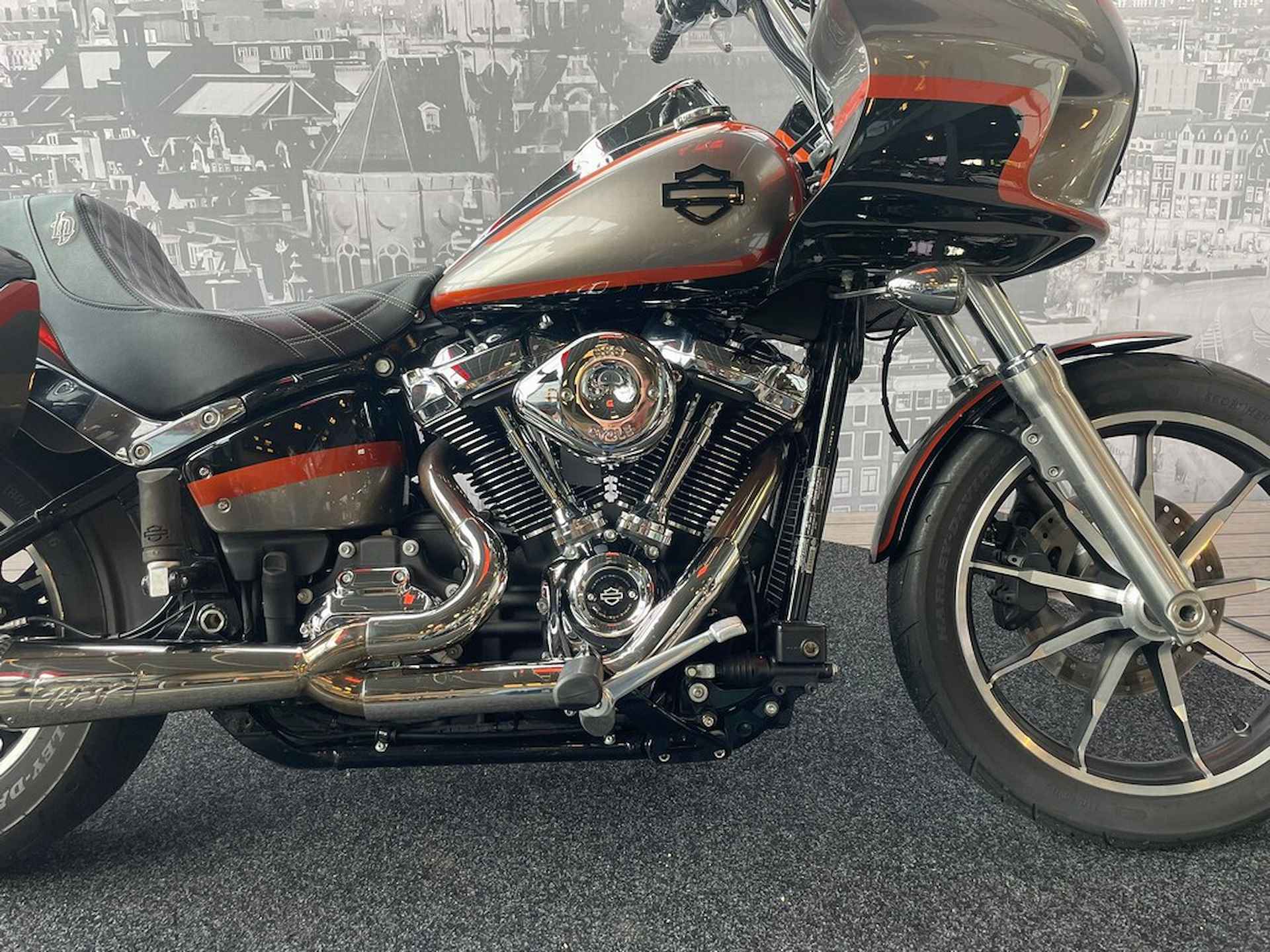 Harley-Davidson FXLR Softail Low Rider - 2/8