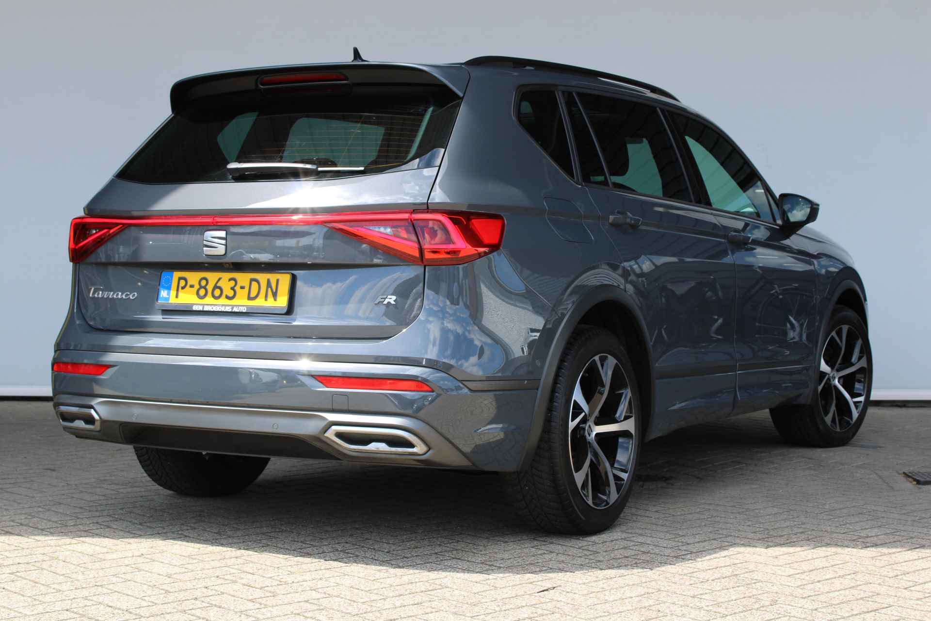 SEAT Tarraco 1.5 TSI FR Business Intense PANO/LEDER/19INCH/FULL LED/ELEKTR STOEL/KEYLESS/ BOMVOL !! - 8/48