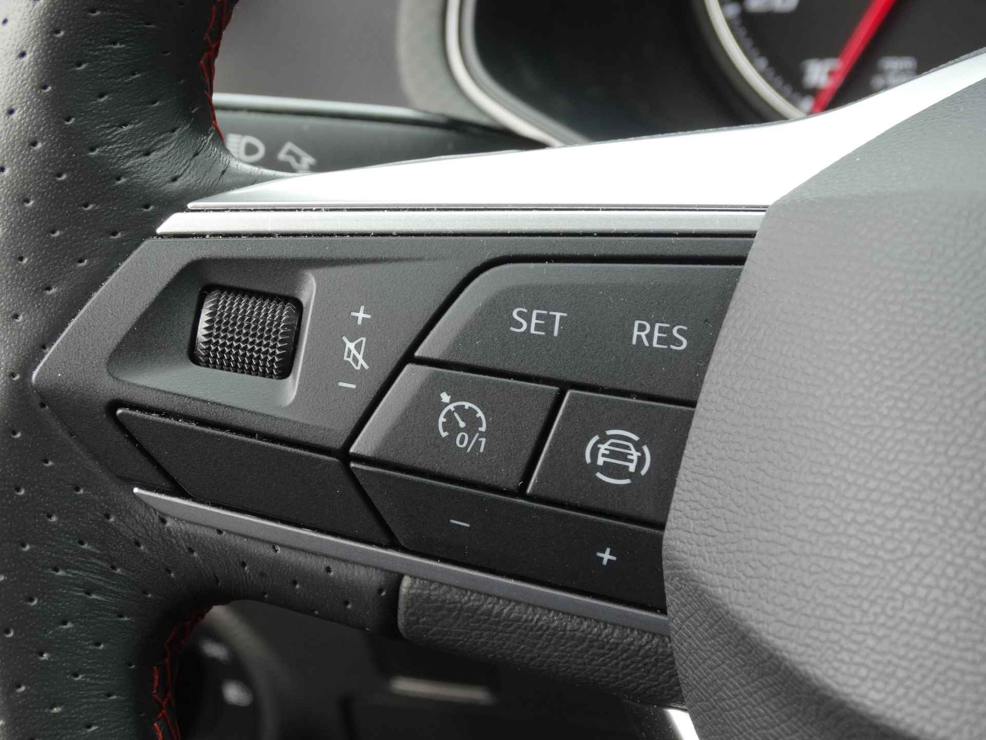SEAT Ibiza FR 1.0 95 pk TSI | Carplay | Full Led | Cruise control | - 16/30