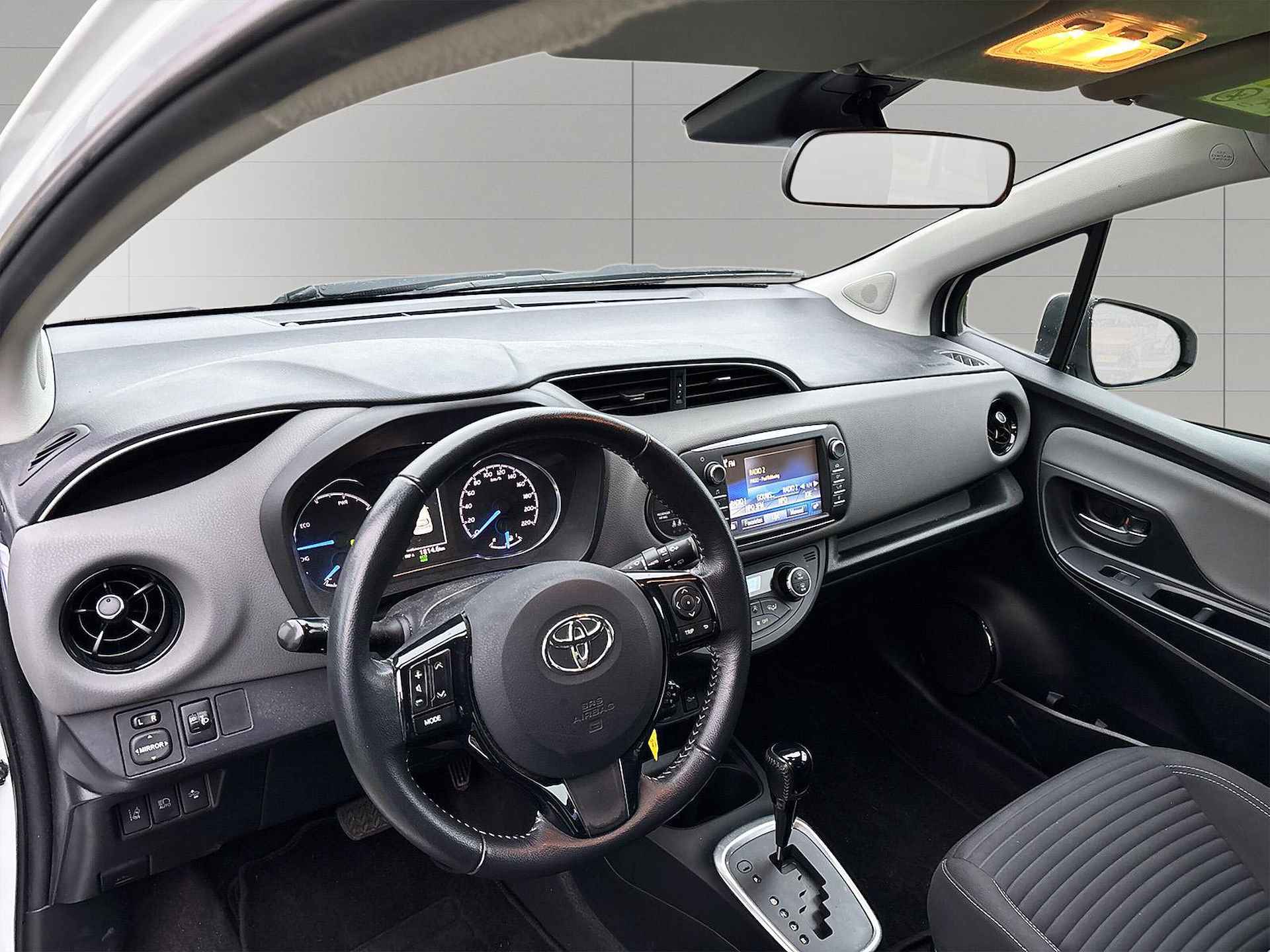 Toyota Yaris 1.5 Hybrid Aspiration - 10/19