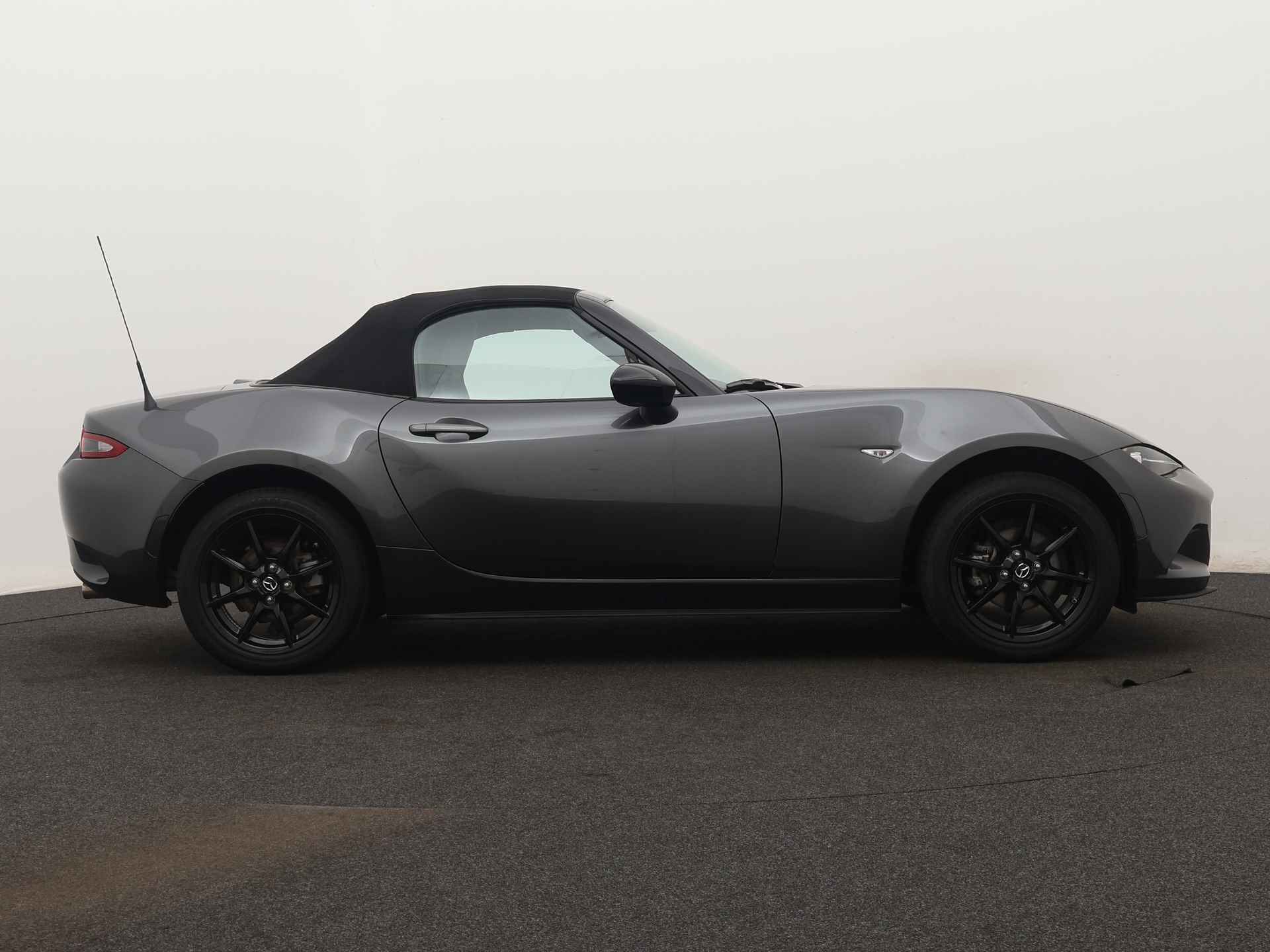 Mazda MX-5 1.5 SkyActiv-G 132 Luxury Limited | Navigatie | Stoelverwarming | Climate Control | - 15/41