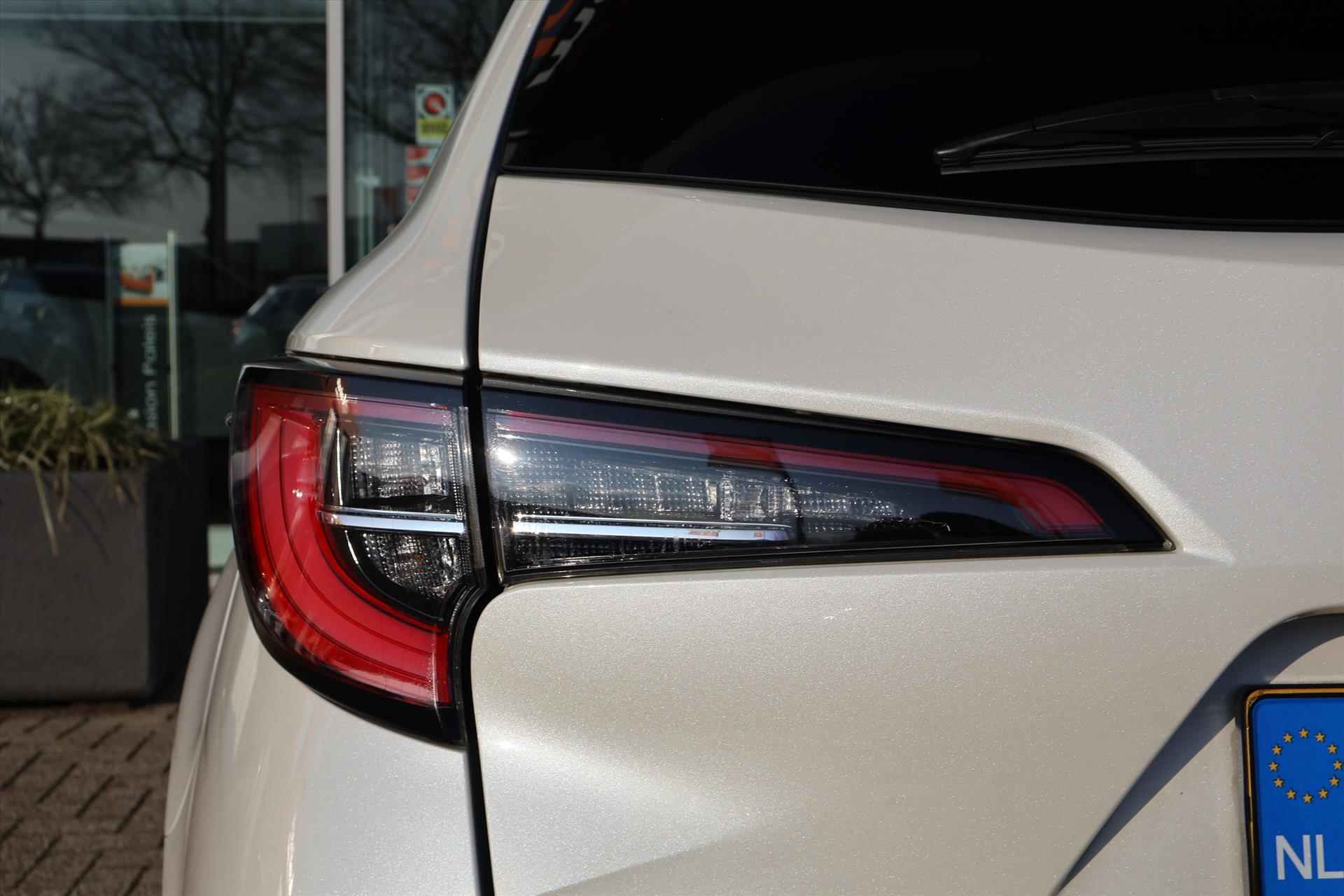 Toyota Corolla Touring Sports 1.8 Hybrid 122pk CVT | Leder | Climate | Carplay | Camera | ACC | Navi - 16/41