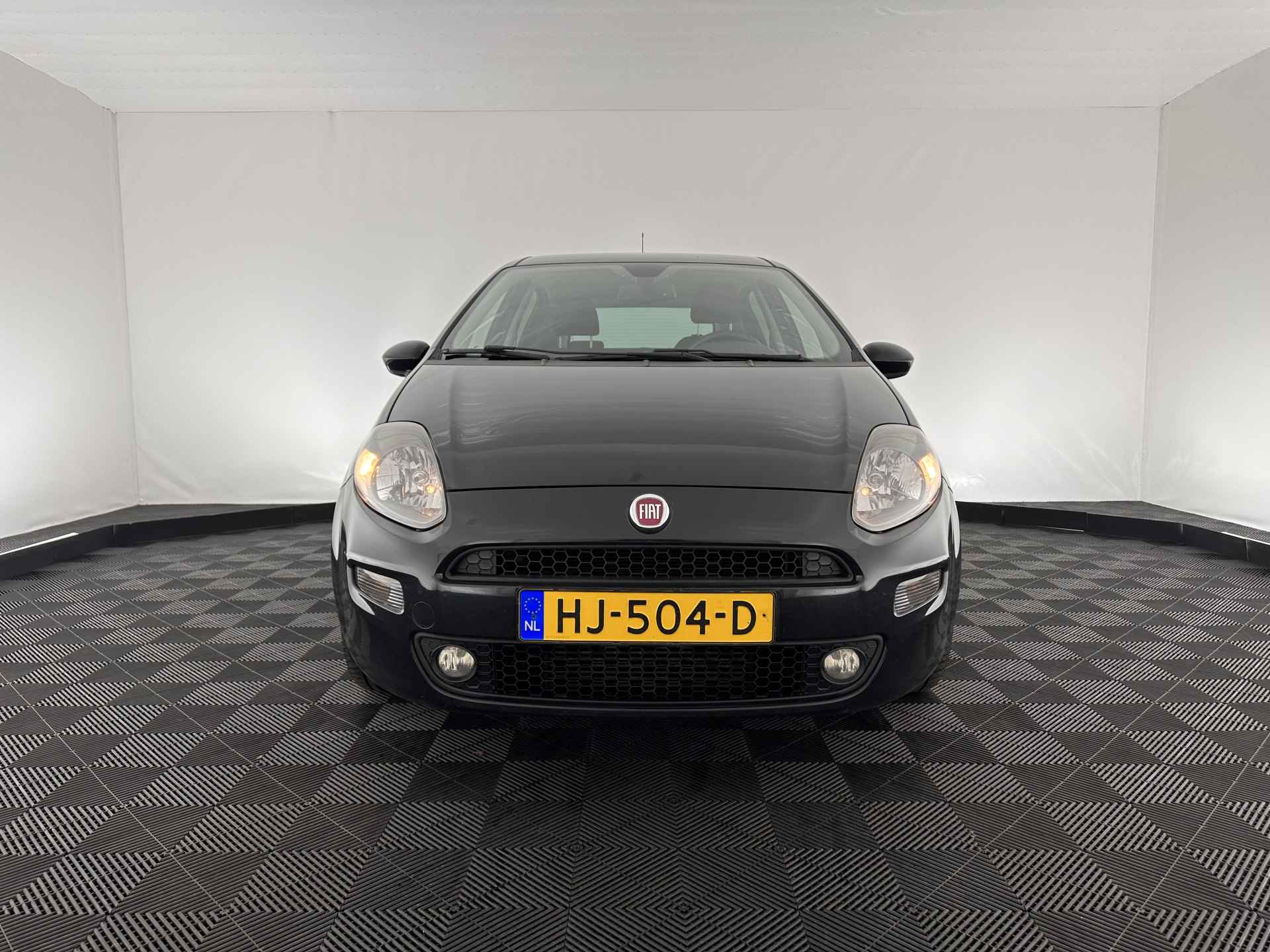 Fiat Punto Evo 1.3 M-Jet Lounge *AIRCO | ALCANTARA | RADIO-CD-MP3 | SPORT-SEATS | 16'' ALU* - 2/29