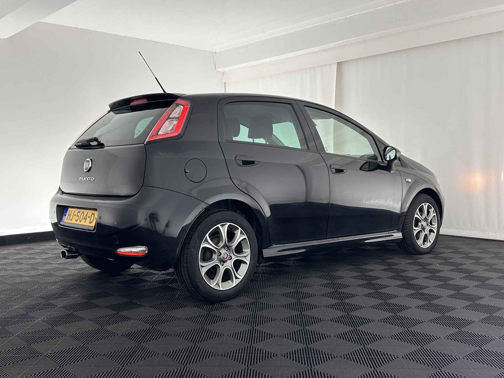 Fiat Punto Evo 1.3 M-Jet Lounge *AIRCO | ALCANTARA | RADIO-CD-MP3 | SPORT-SEATS | 16'' ALU* - 6/29