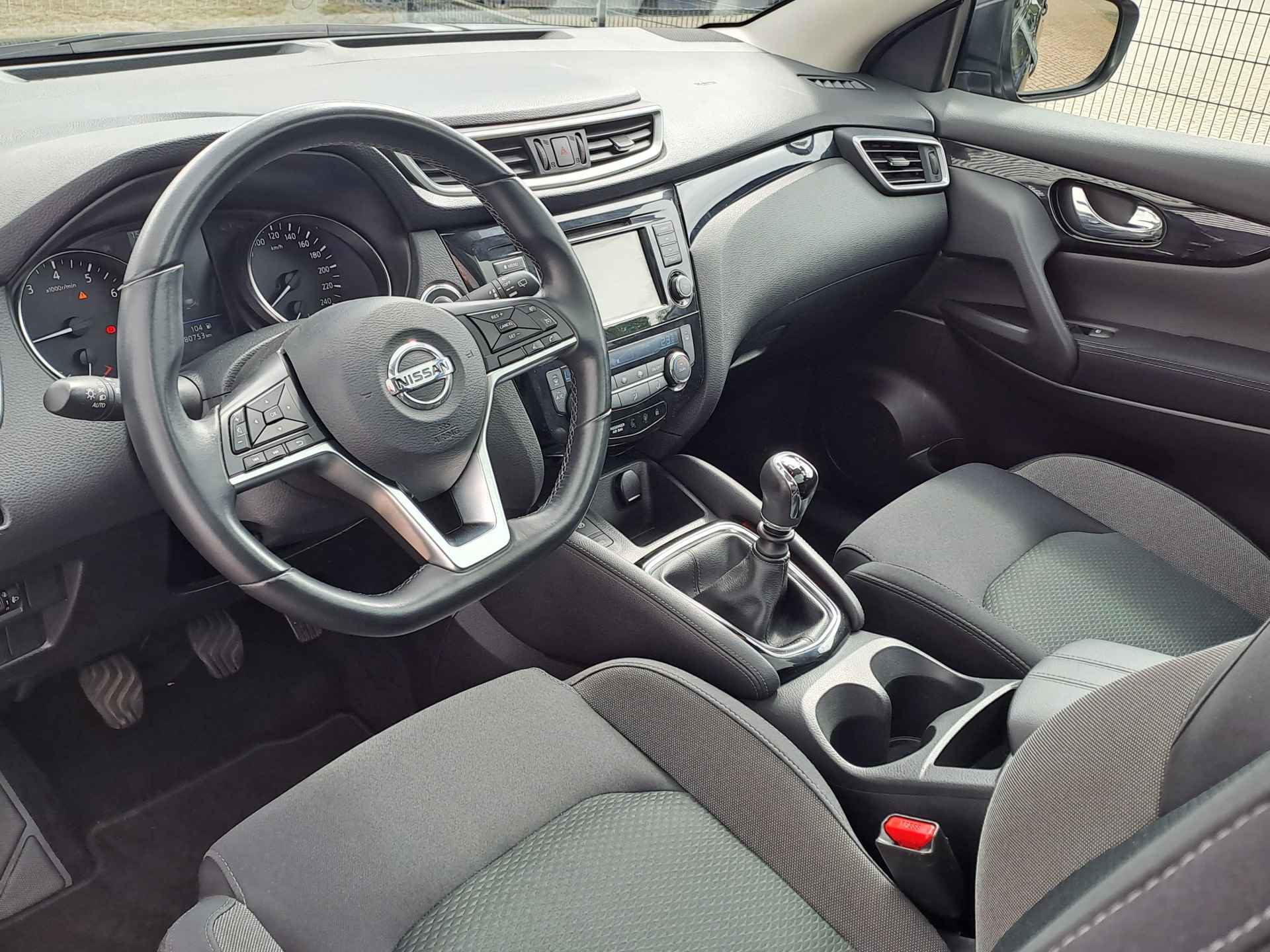 Nissan QASHQAI 1.3 DIG-T Design Edition | Pano Dak | Navi | Camera | Apple Carplay/Android Auto - 17/35