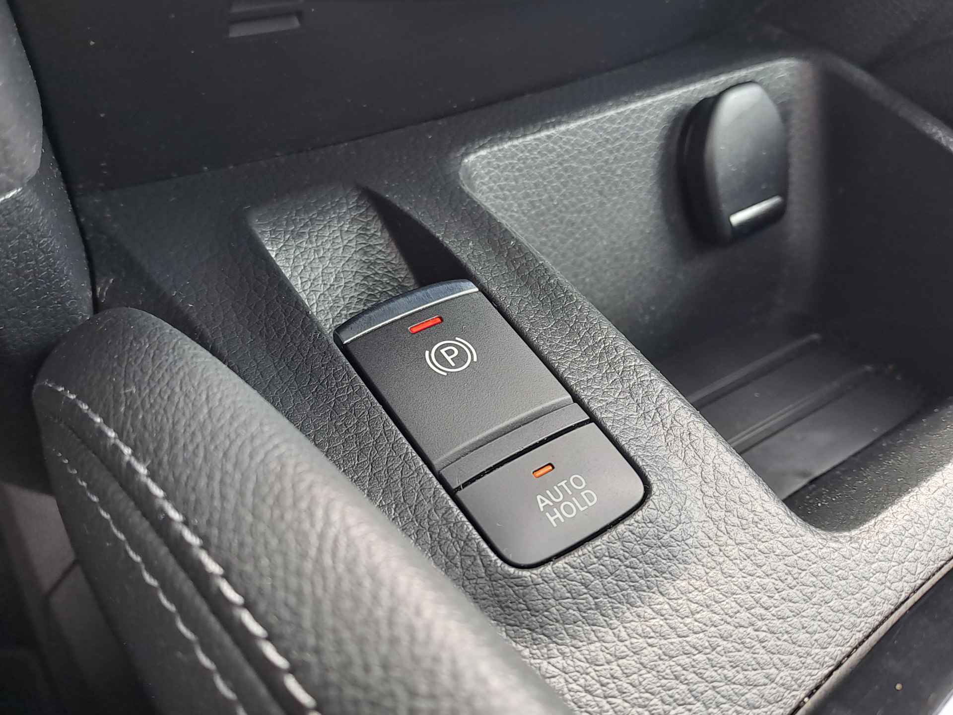 Nissan QASHQAI 1.3 DIG-T Design Edition | Pano Dak | Navi | Camera | Apple Carplay/Android Auto - 25/35