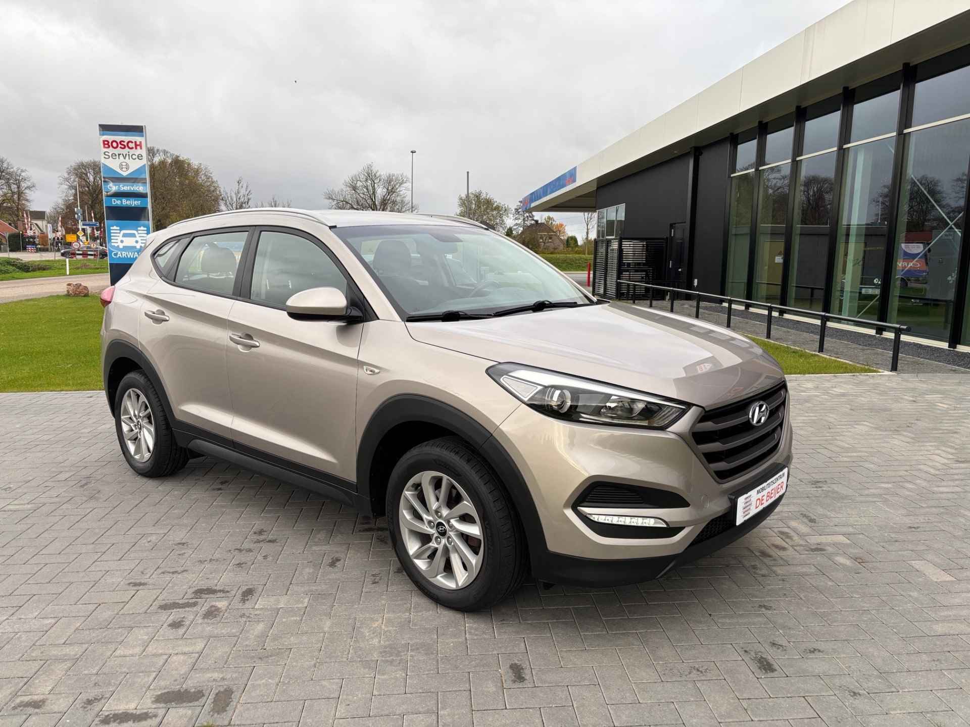 Hyundai Tucson 1.6 T-GDi Comfort Trekhaak I Navi I Camera - 8/52