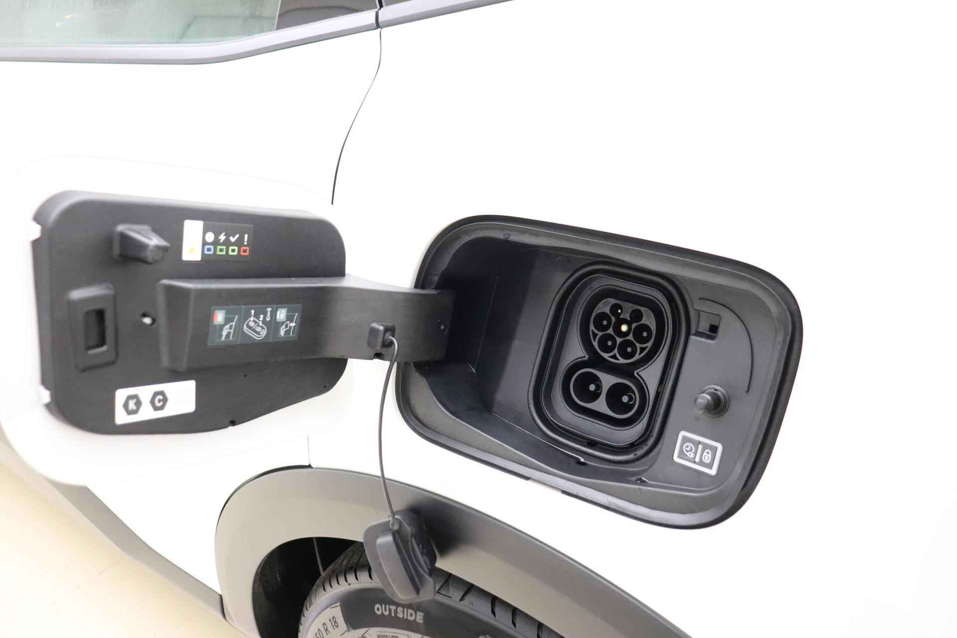 Citroen Ë-C4 X Feel Pack 50 kWh |Navigatie |Verwarmde stoelen voor |Stuurverwarming |Voorruit verwarming |Camera achter |Cruise Control - 18/38