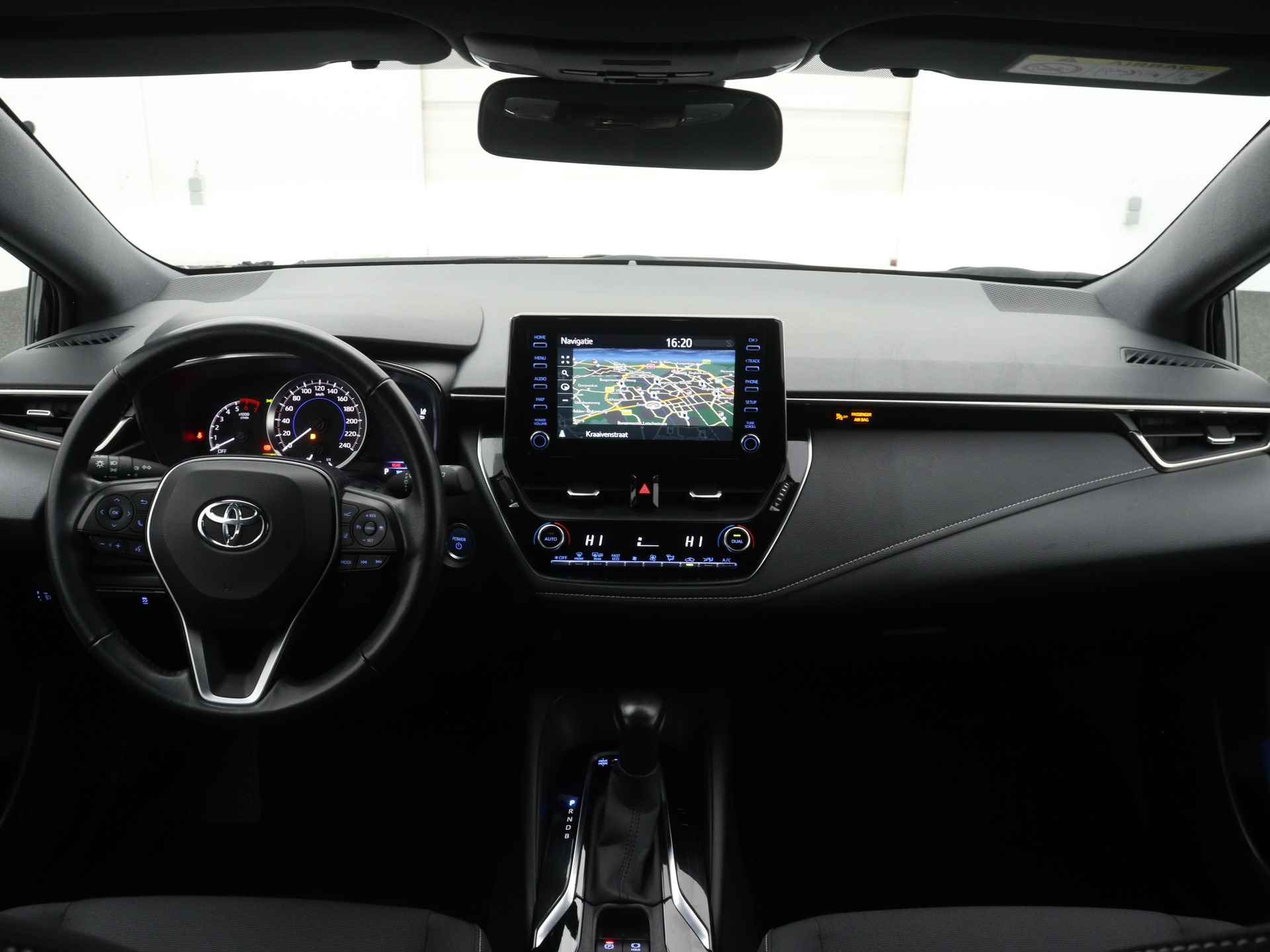 Toyota Corolla Touring Sports 1.8 Hybrid Active | Apple Carplay/Android Auto | Navigatiesysteem | Nederlandse auto | - 6/42