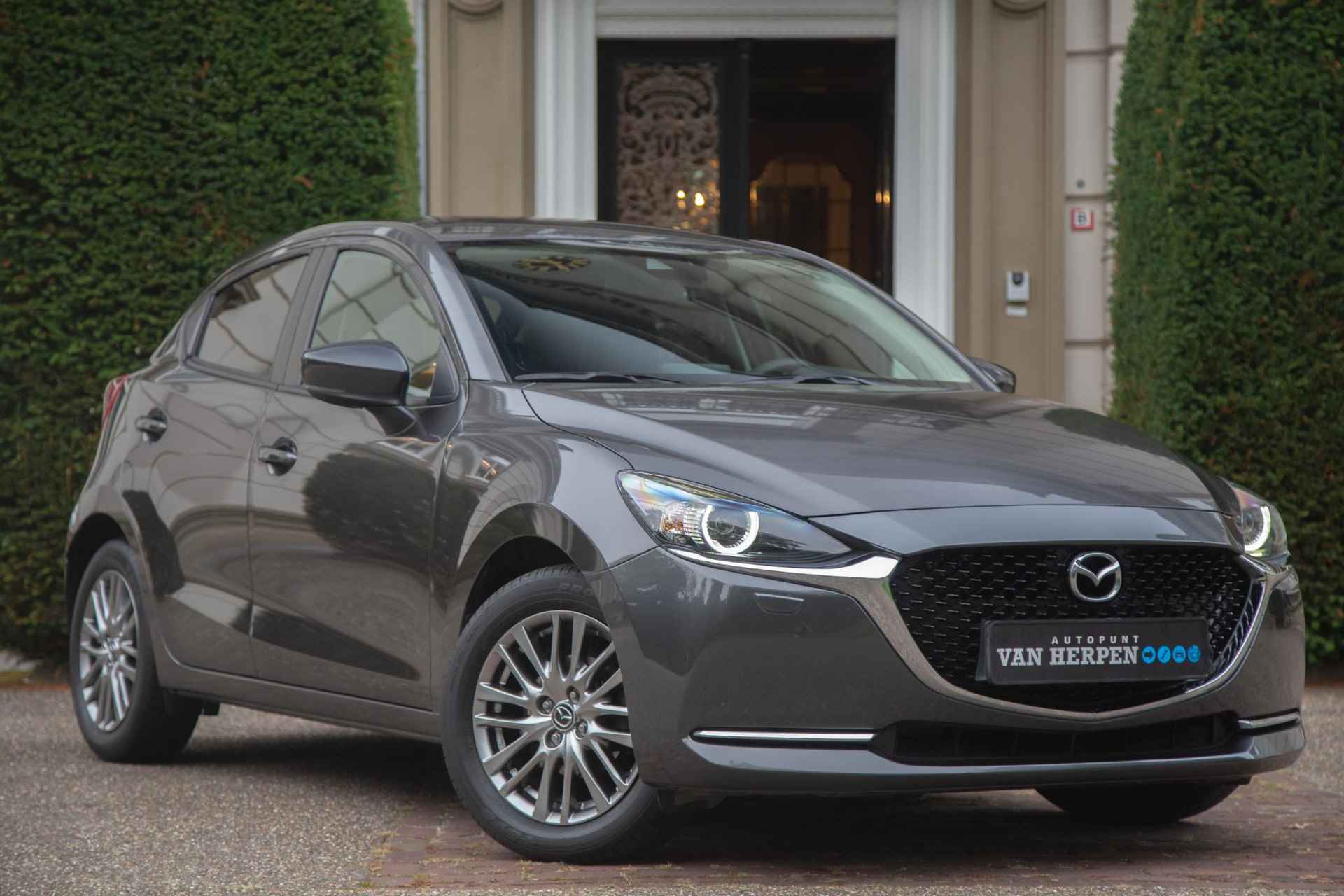 Mazda 2 1.5 Skyactiv-G Okinami Stoel- en stuurverw | Half leder | Dodehoeksens - 6/49