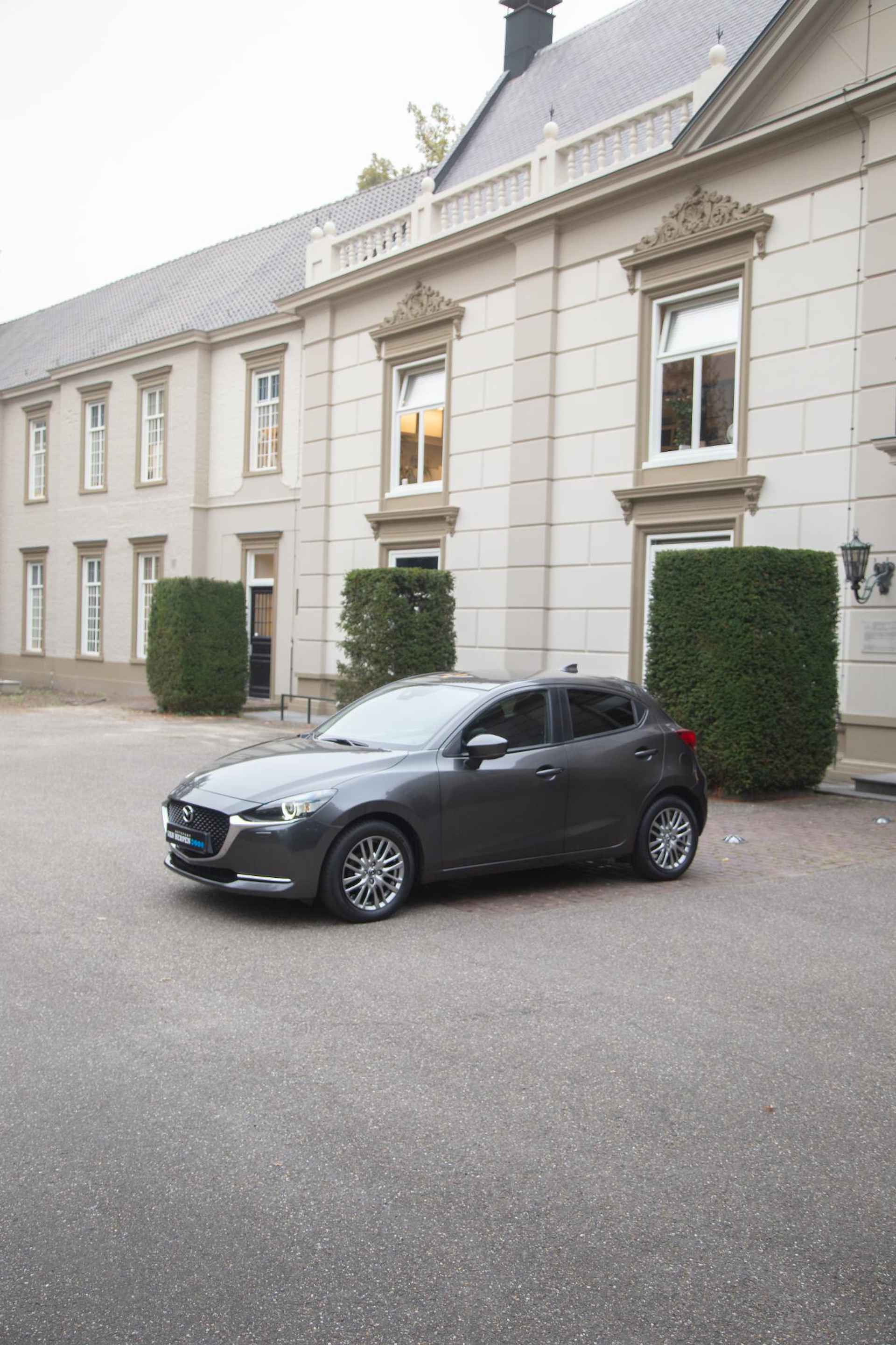 Mazda 2 1.5 Skyactiv-G Okinami Stoel- en stuurverw | Half leder | Dodehoeksens - 43/49