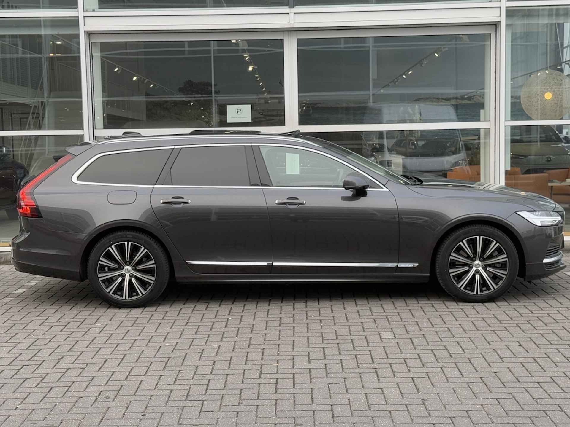 Volvo V90 T8 390PK AWD Recharge Inscription| Panodak| Adap.Cruise| Trekhaa - 4/50