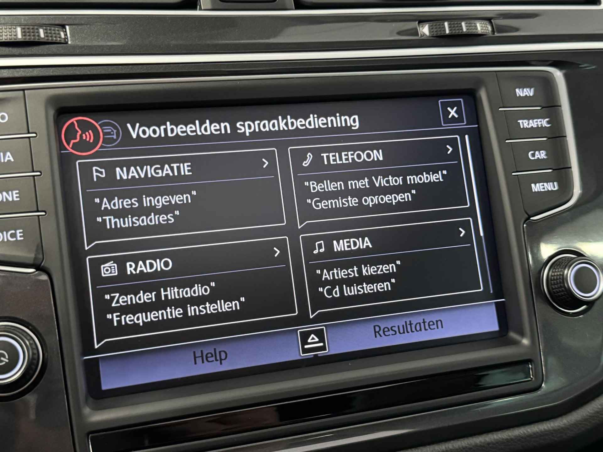 Volkswagen Tiguan 1.4 TSI Connected Series R-Line | Panoramadak | Trekhaak - 41/47