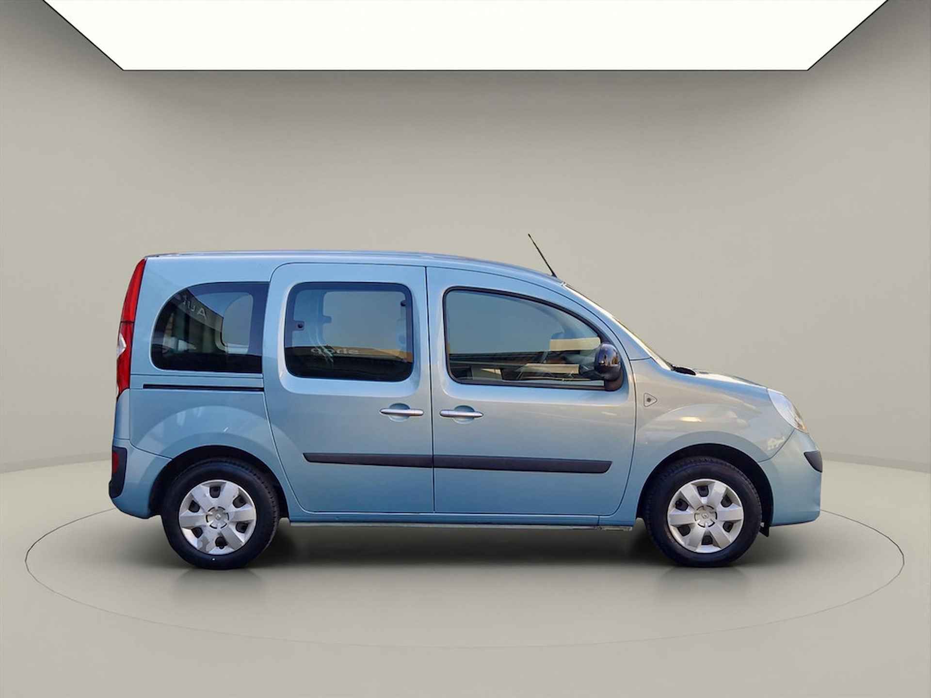 Renault Kangoo Family 1.6 Expression Airco - 2x Schuifdeur - 6/26