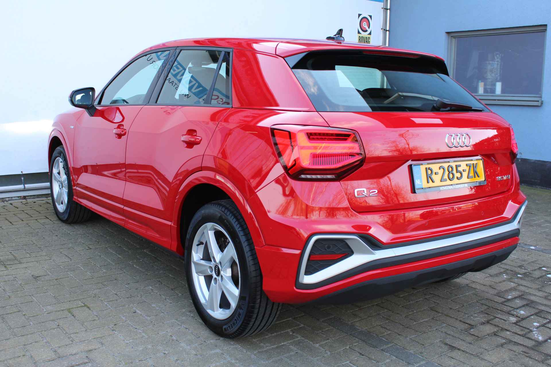 Audi Q2 35 TFSI S Edition | Incl. 12 maanden Garantie | Zwarte hemel bekleding | Matrix LED koplampen | Apple Carplay/Android auto | Lane assist | Parkeersensor v/a | Cruise control | Automaat | Digitale cockpit | 17 Inch LMV | Navigatie | Sfeerverlichting | Climate controle | Lane assist | Origineel NL auto | NAP | - 8/67