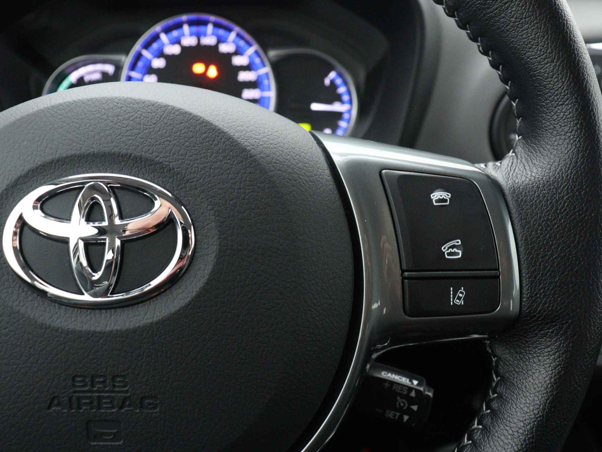 Toyota Yaris 1.5 Hybrid Trend | Navigatie | Camera | Climate Control | Cruise Control | - 23/43