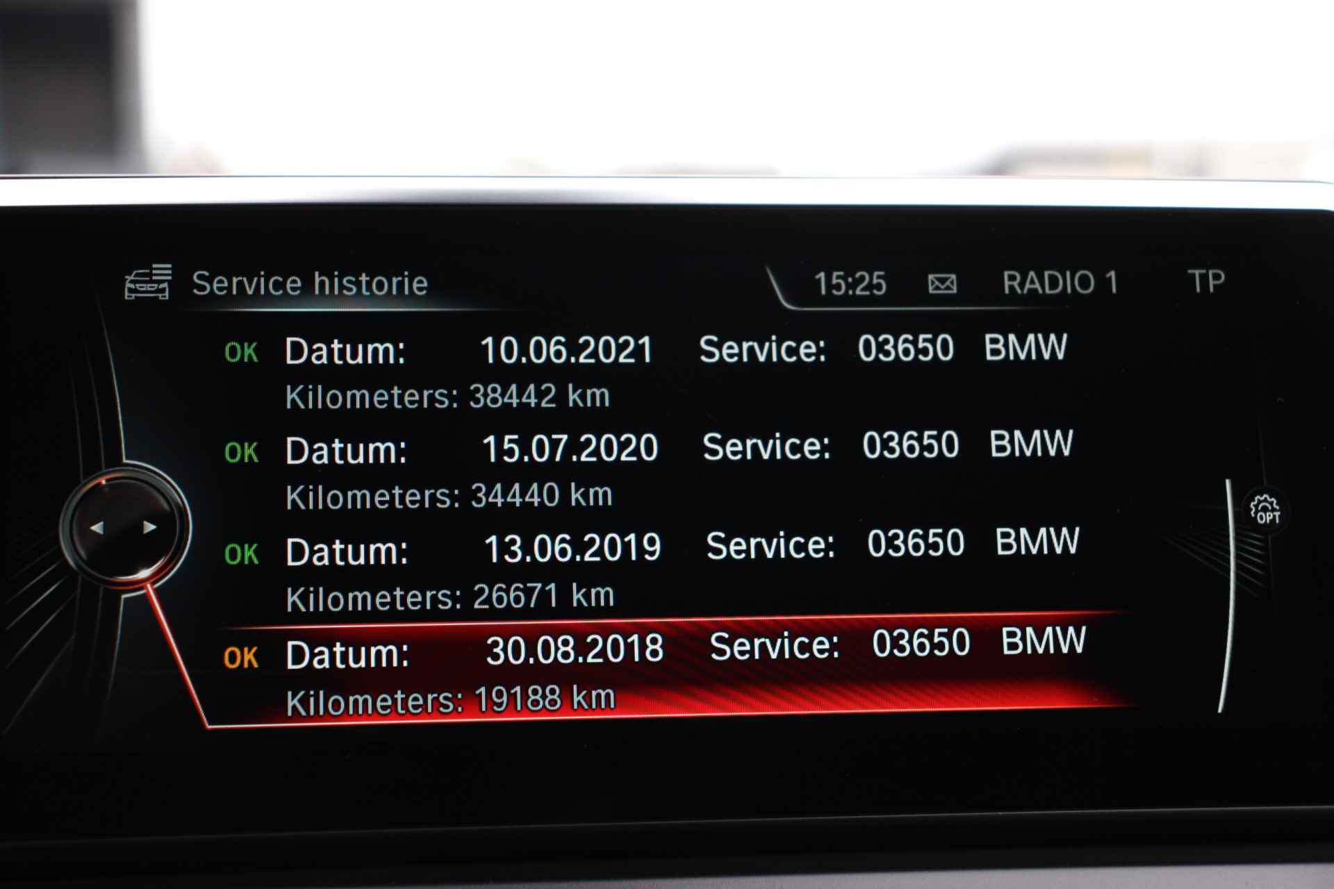 BMW 2 Serie Active Tourer 216i Centennial High Executive | Leder | HUD | Dealeronderhouden Black Friday Deals! - 18/34