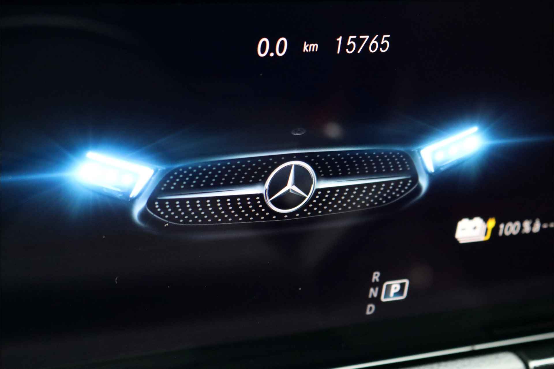 Mercedes-Benz B-Klasse 250 e Premium AMG Line Aut8, Hybride, Widescreen, Keyless Go, Camera, Trekhaak, Sfeerverlichting, Voorklimatisering, Cruise Control, Stoelverwarming, High Perf. LED, DAB, Etc. - 29/44
