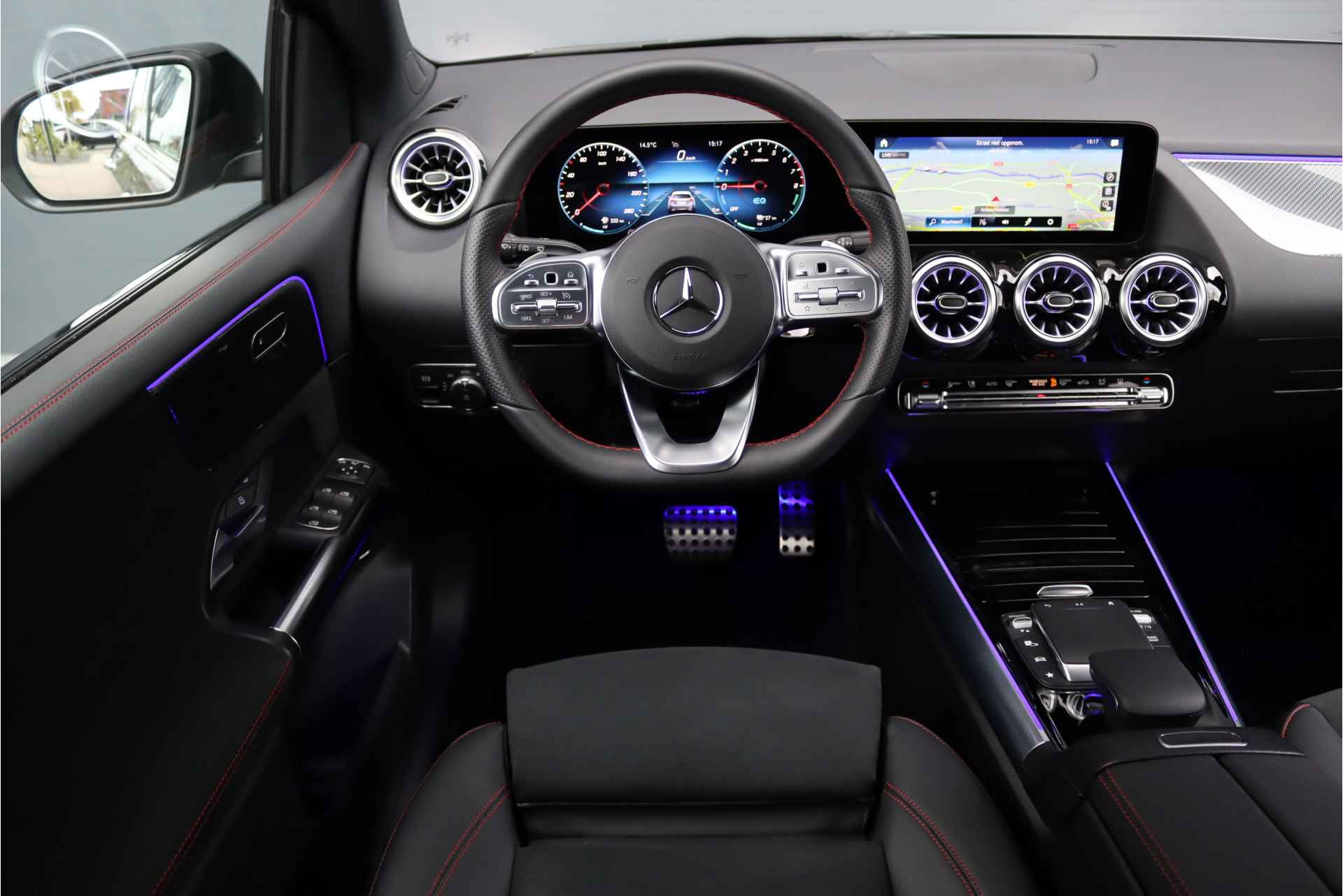 Mercedes-Benz B-Klasse 250 e Premium AMG Line Aut8, Hybride, Widescreen, Keyless Go, Camera, Trekhaak, Sfeerverlichting, Voorklimatisering, Cruise Control, Stoelverwarming, High Perf. LED, DAB, Etc. - 30/44