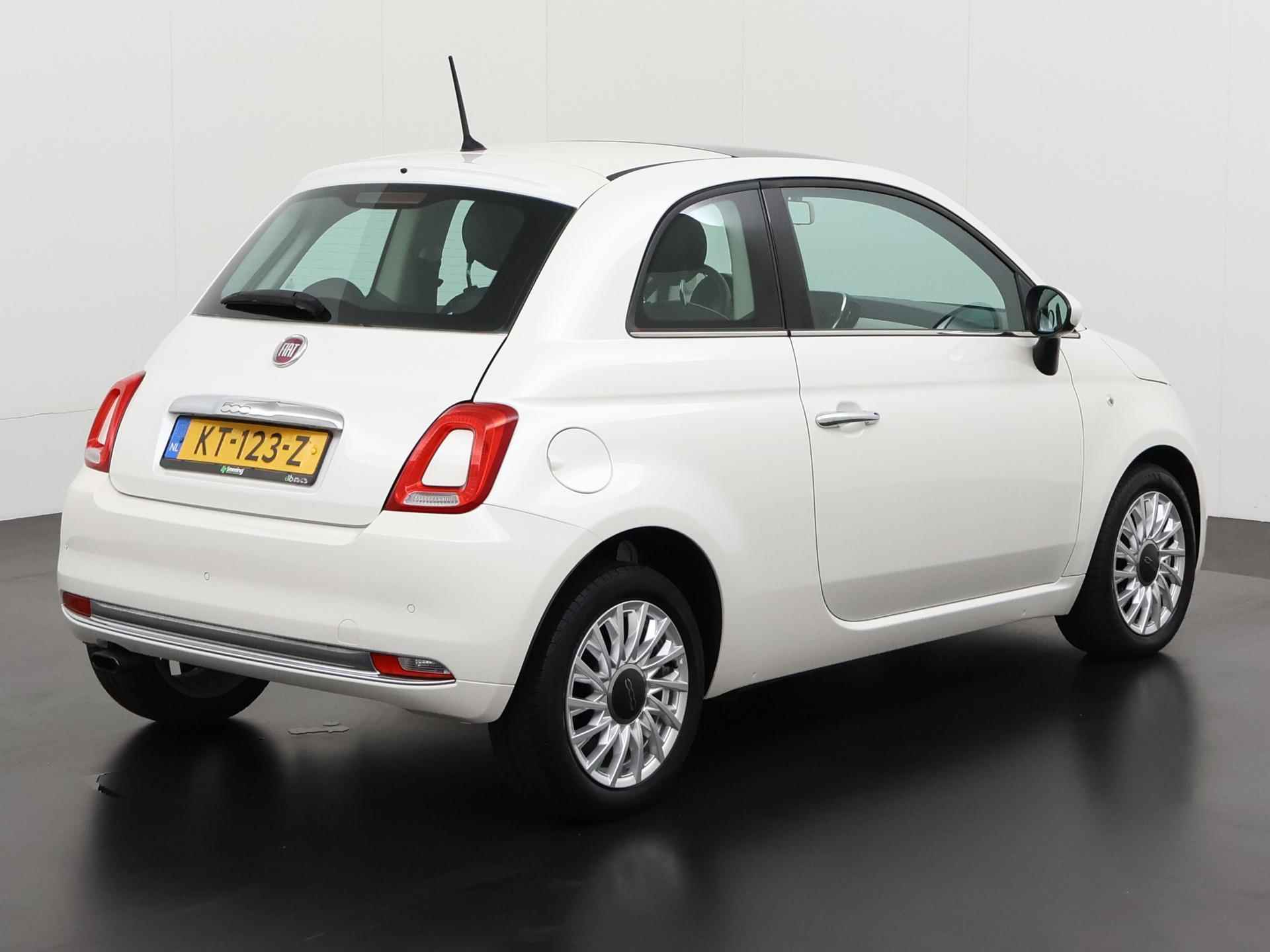 Fiat 500 0.9 TwinAir Turbo Lounge Automaat | Panoramadak | Parkeersensor | Lichtmetalen Velgen | Zondag Open! - 4/31