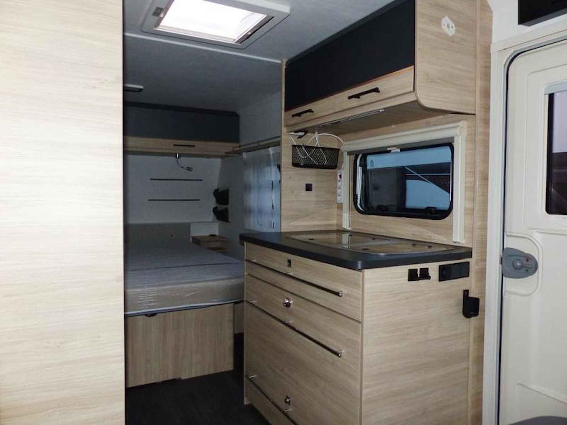 Caravelair Antares Titanium 470 met mover - 5/12