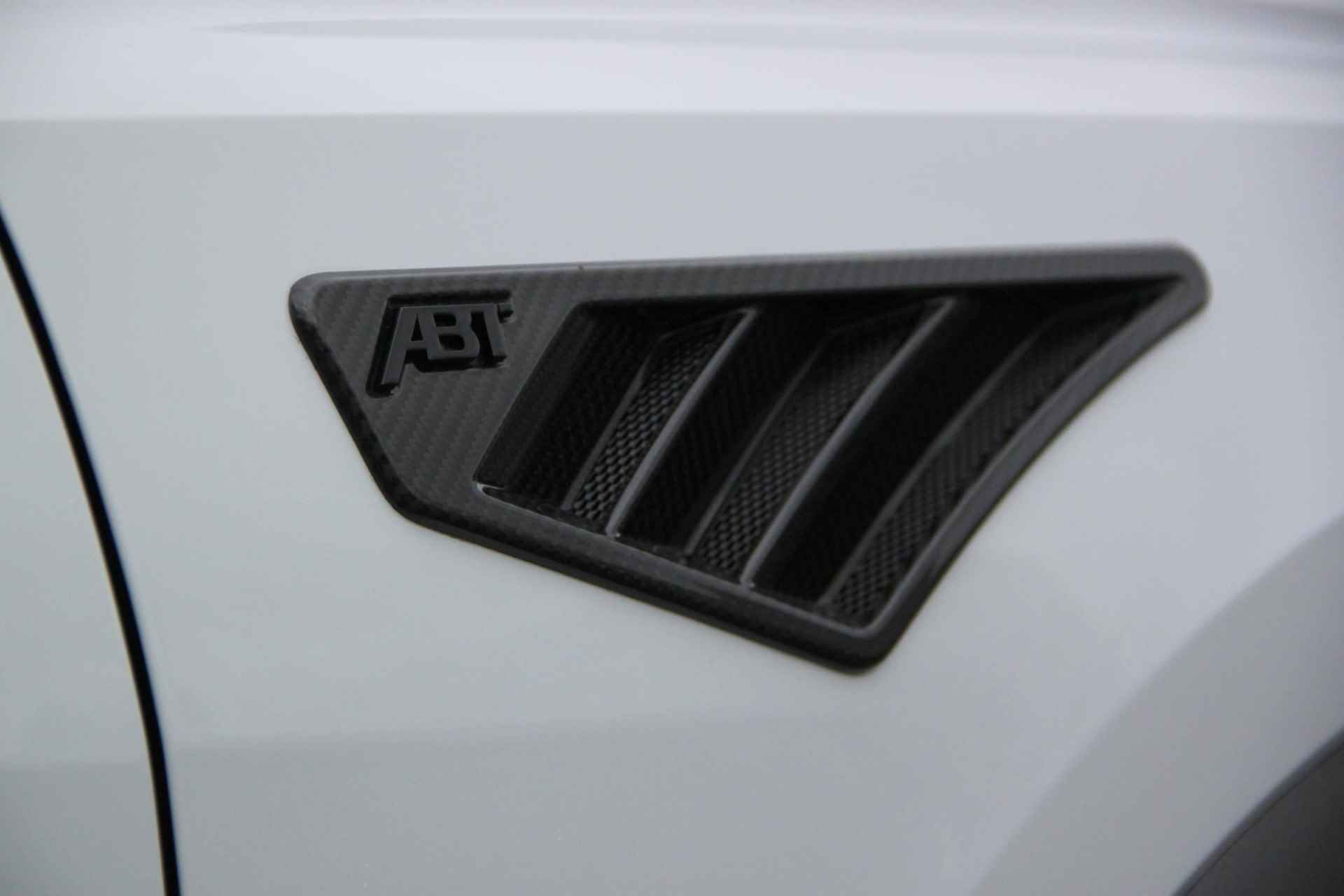 Audi RSQ8 4.0 TFSI V8 quattro ABT-R 1-125 / DYNAMIC PLUS / PANODAK / B&O ADVANCED - 32/55