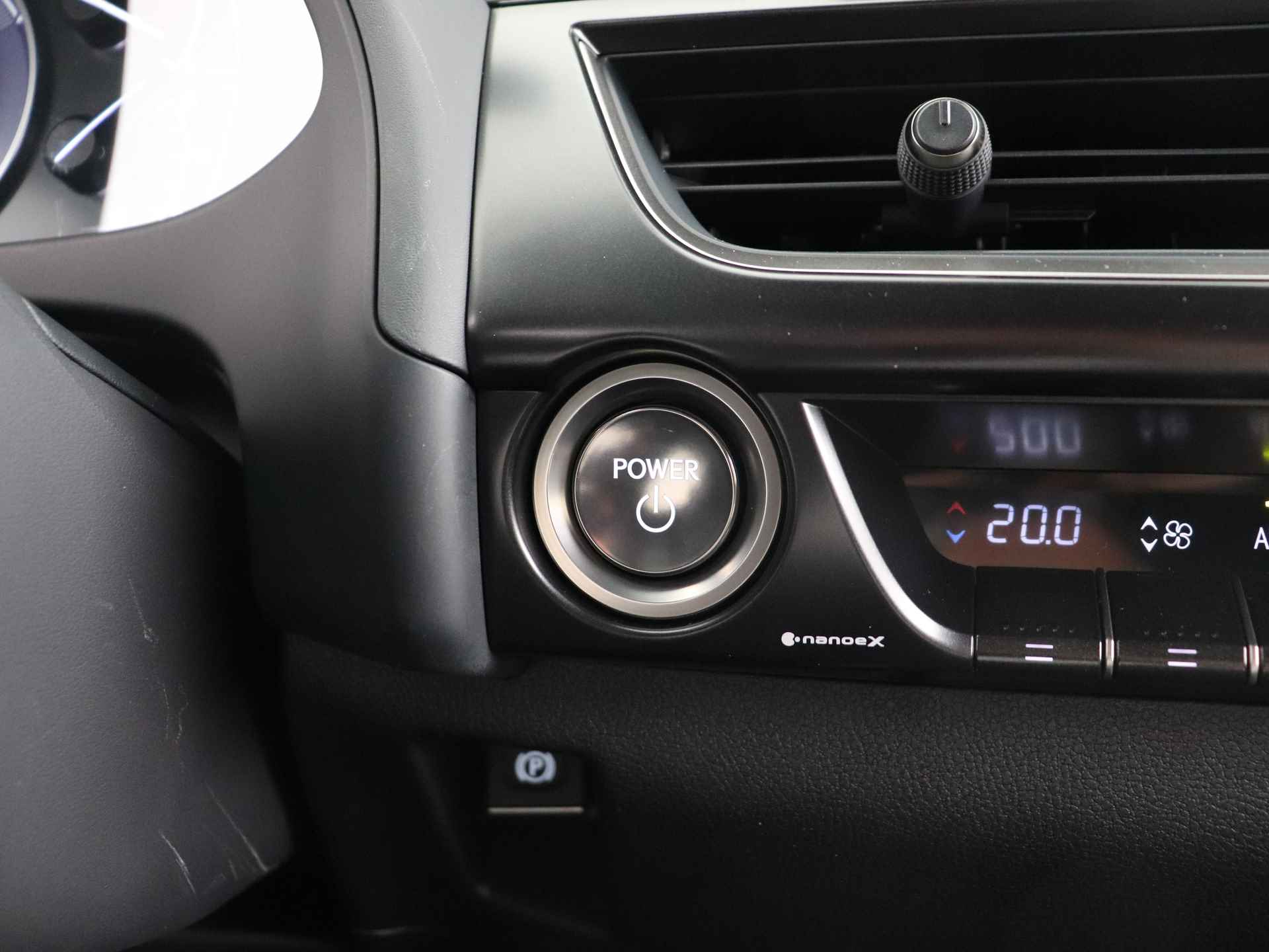 Lexus UX 250h Business Line | Cloud-Based Navigatie | Hey Lexus Voice Control | Apple Carplay/Android Auto | - 18/47