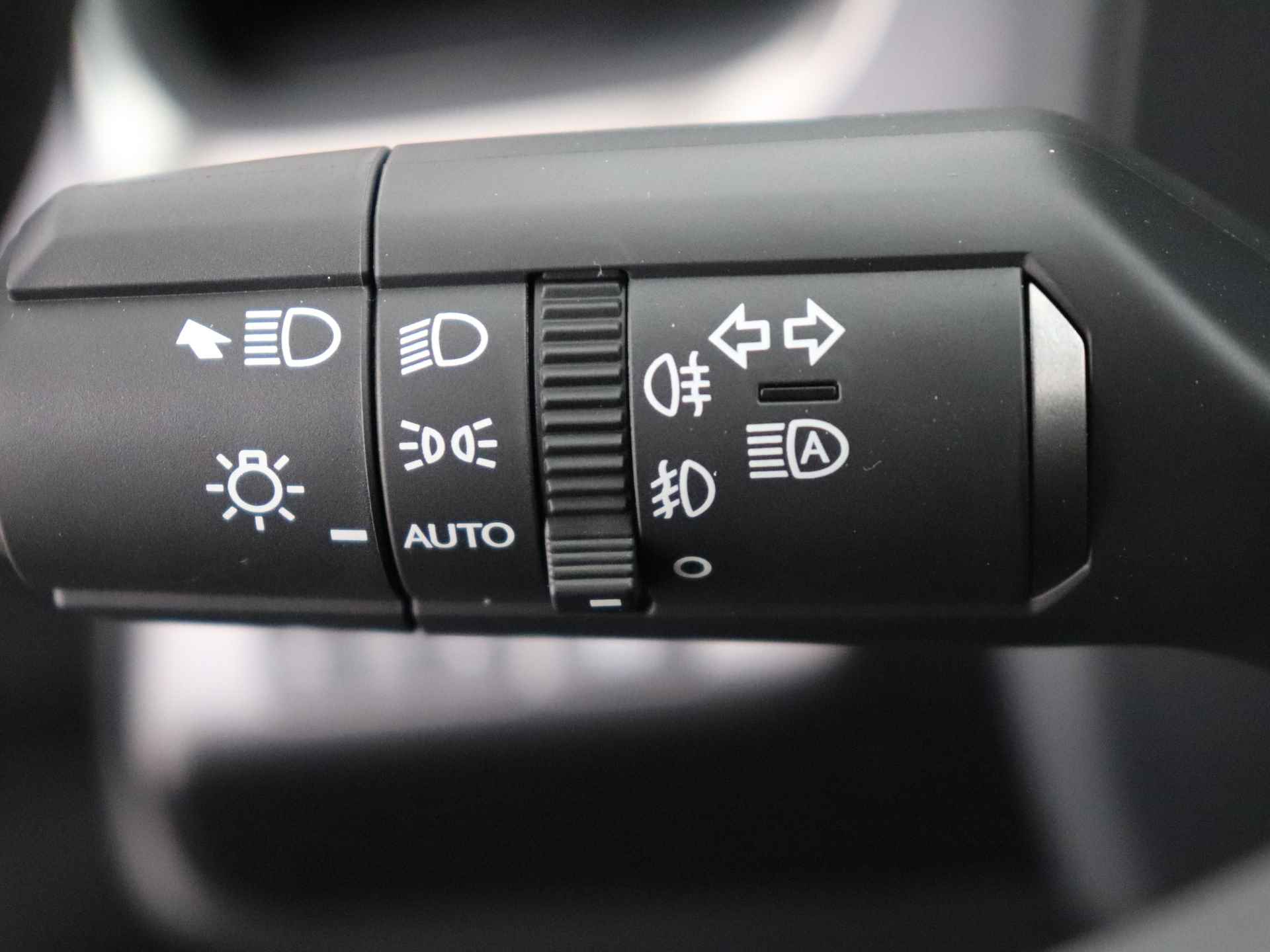 Lexus UX 250h Business Line | Cloud-Based Navigatie | Hey Lexus Voice Control | Apple Carplay/Android Auto | - 25/47